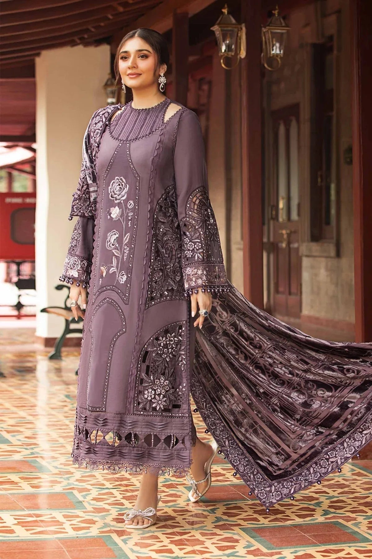 Maria B | Winter Luxe 24 | DL-1202 - Aqsa Fabrics