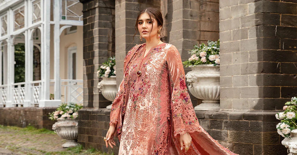 Maria B | Winter Luxe 24 | DL-1206 - Aqsa Fabrics