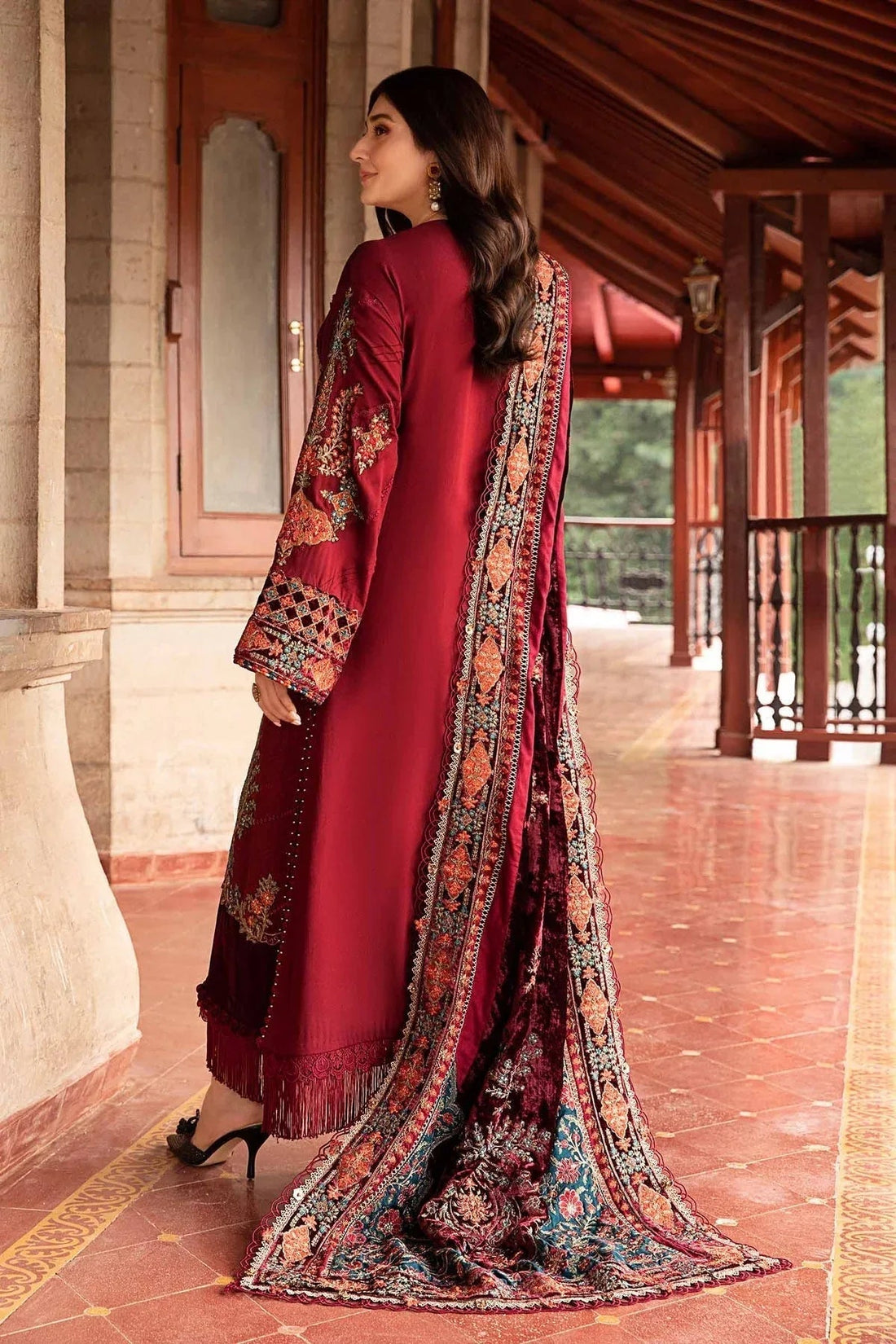 Maria B | Winter Luxe 24 | DL-1210 - Aqsa Fabrics