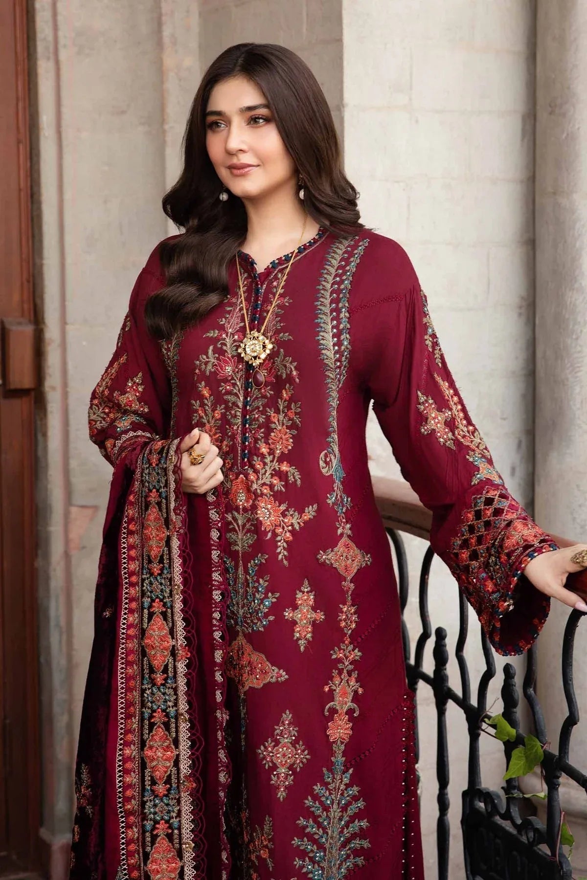Maria B | Winter Luxe 24 | DL-1210 - Aqsa Fabrics