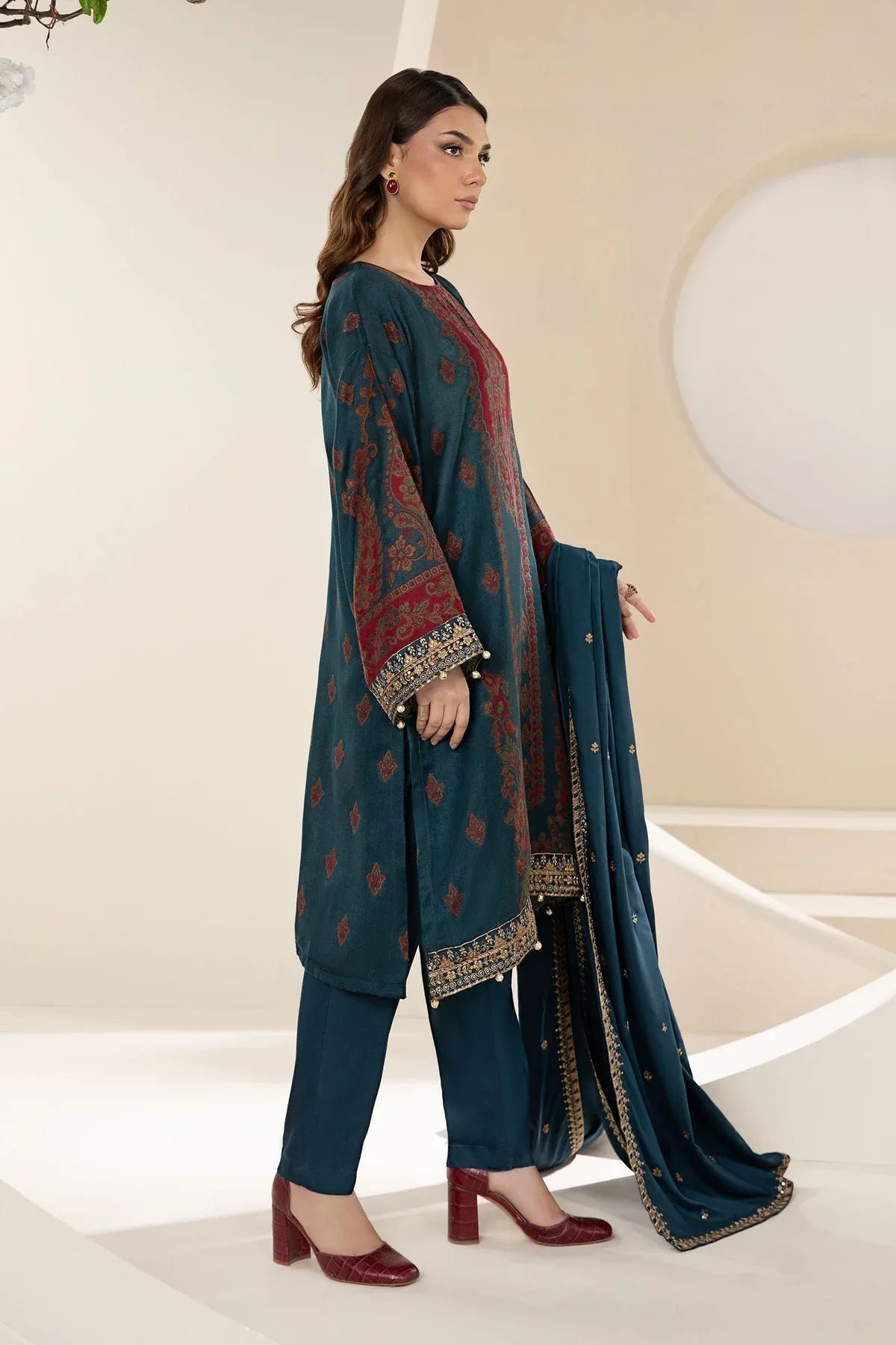 Maria b | Casual Pret 2024 | DW-W24-107 - Aqsa Fabrics