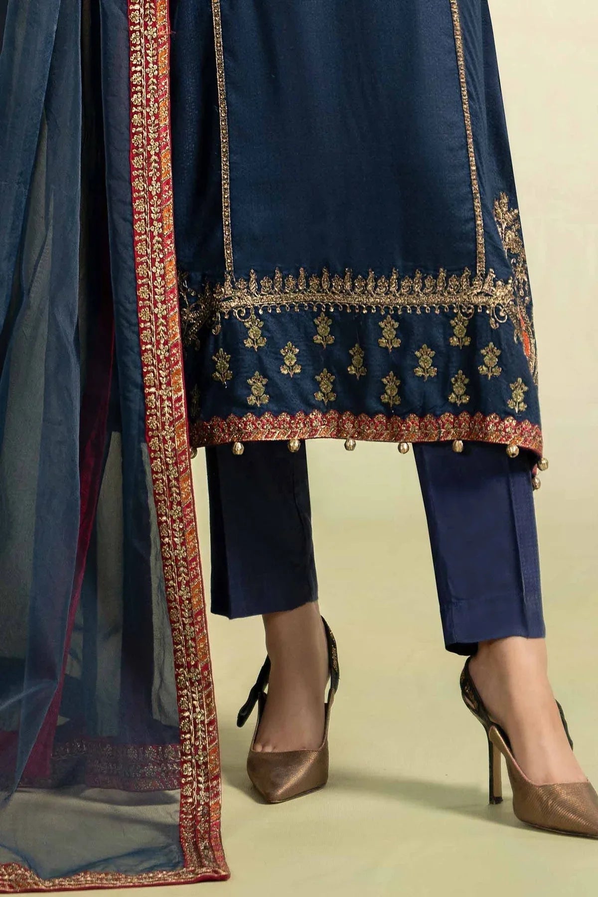 Maria b | Casual Pret 2024 | DW-W24-111 - Aqsa Fabrics