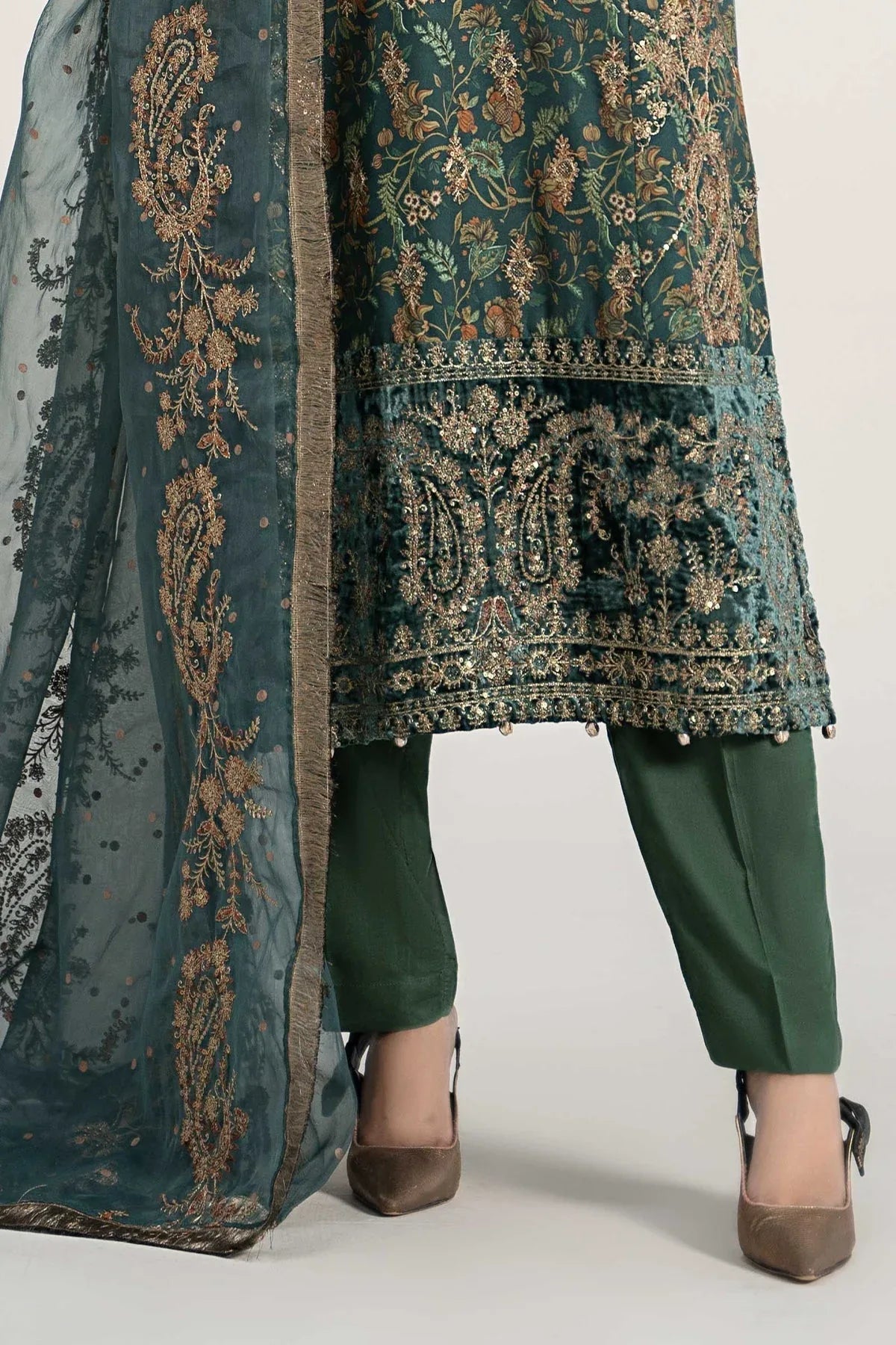 Maria b | Casual Pret 2024 | DW-W24-153 - Aqsa Fabrics