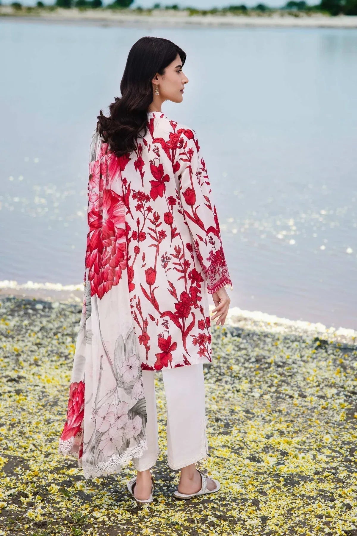 Maria b | M Basics Lawn | 405-A - Aqsa Fabrics