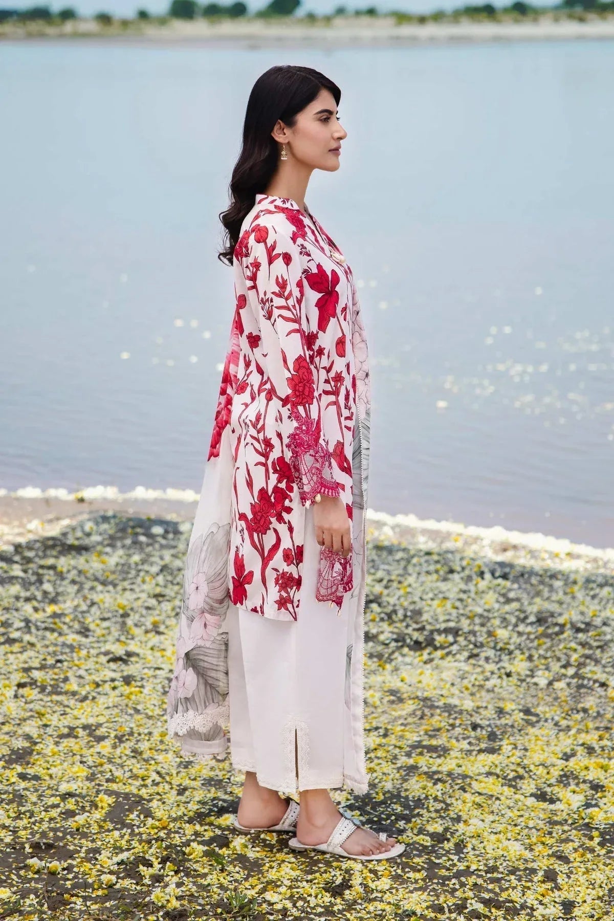 Maria b | M Basics Lawn | 405-A - Aqsa Fabrics