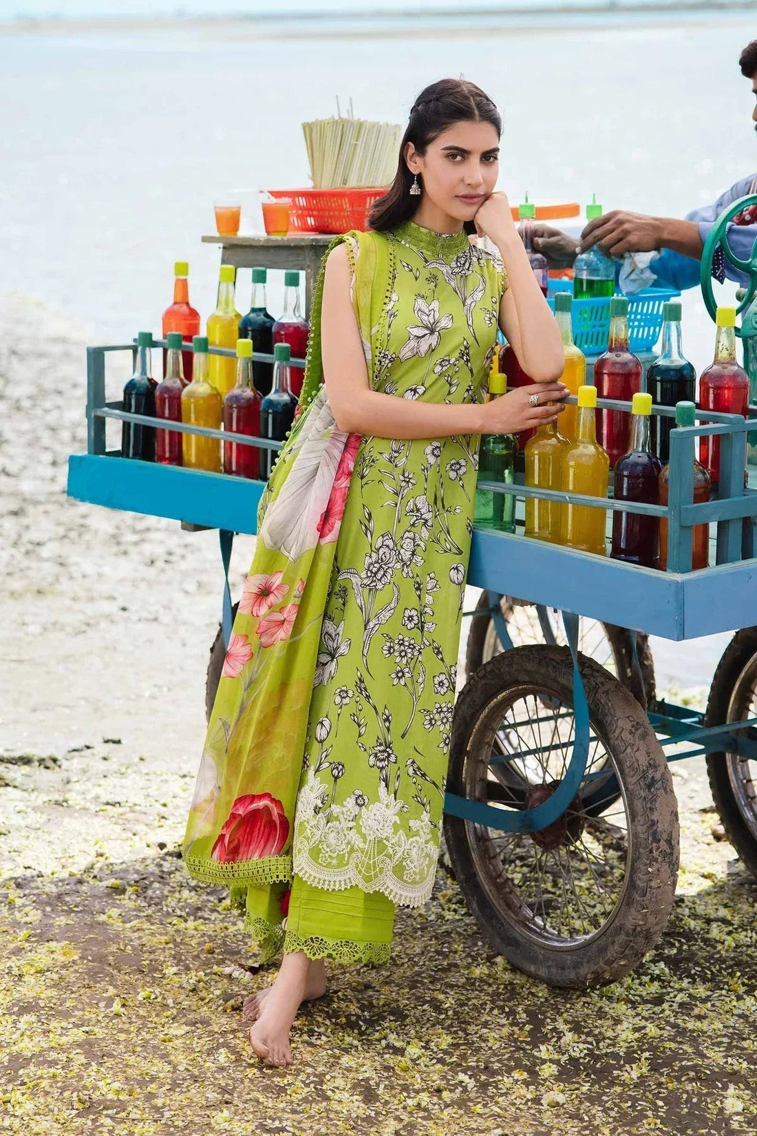 Maria b | M Basics Lawn | 405-B - Aqsa Fabrics