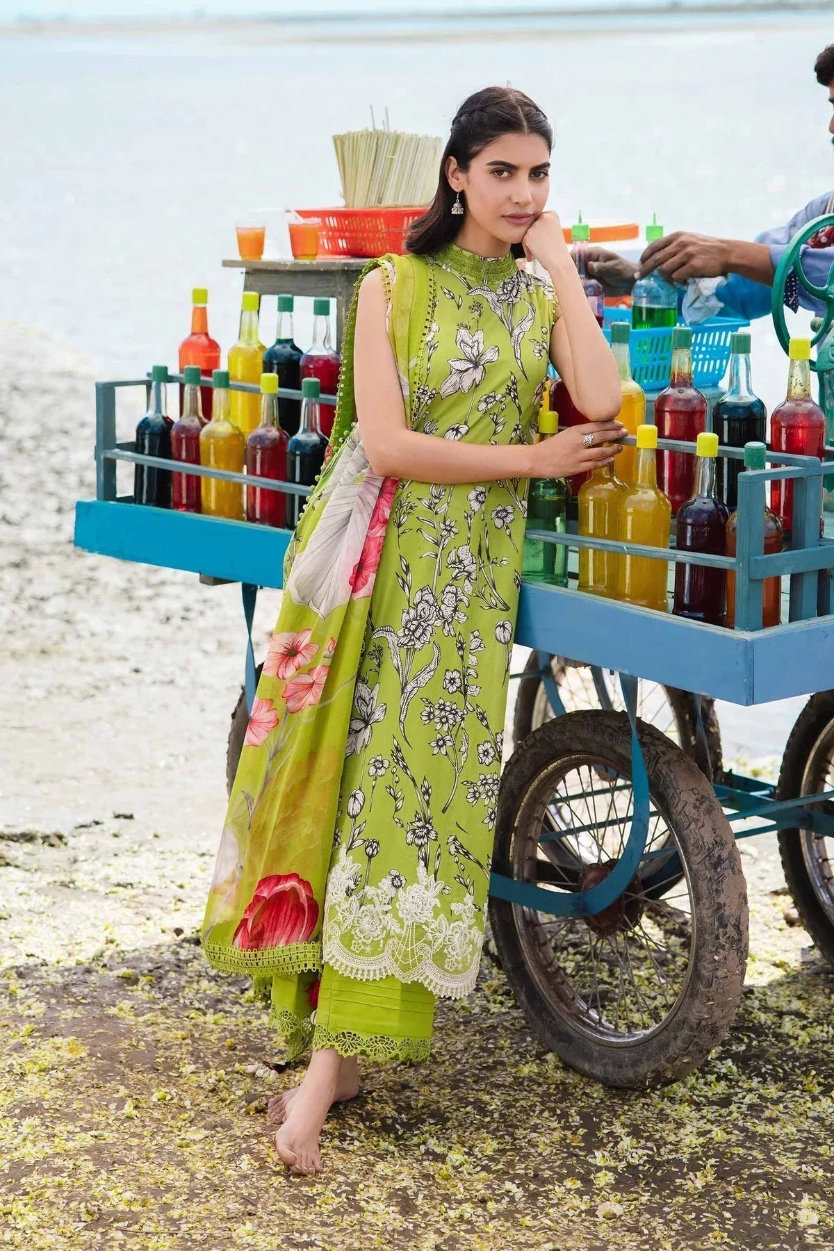 Maria b | M Basics Lawn | 405-B - Aqsa Fabrics