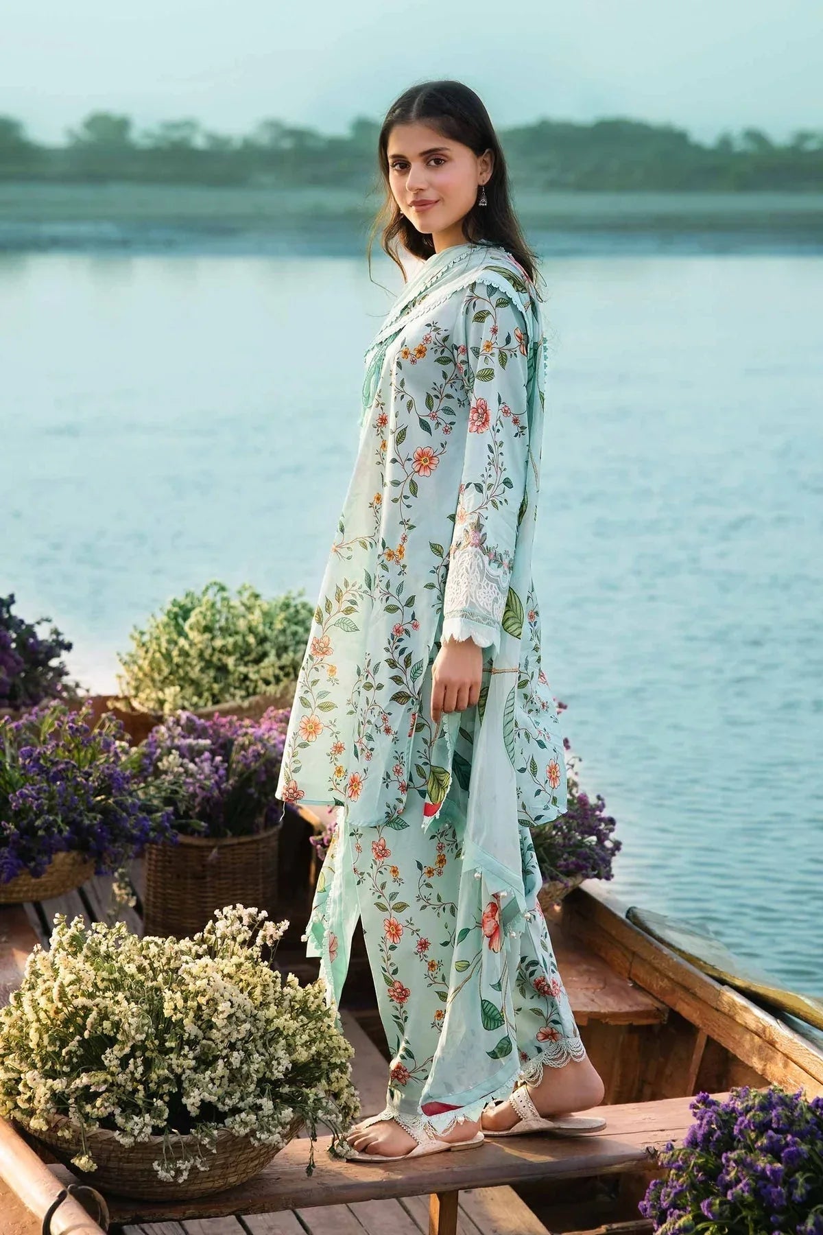 Maria b | M Basics Lawn | 406-B - Aqsa Fabrics