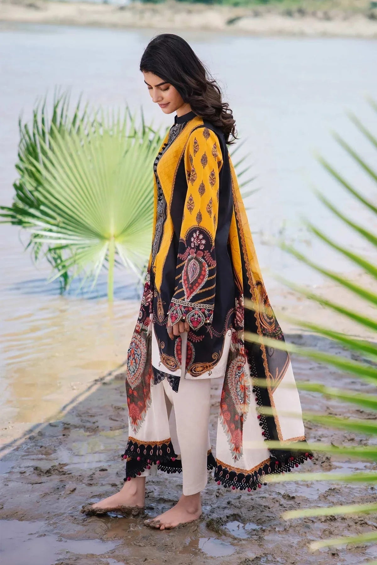 Maria b | M Basics Lawn | 407-B - Aqsa Fabrics