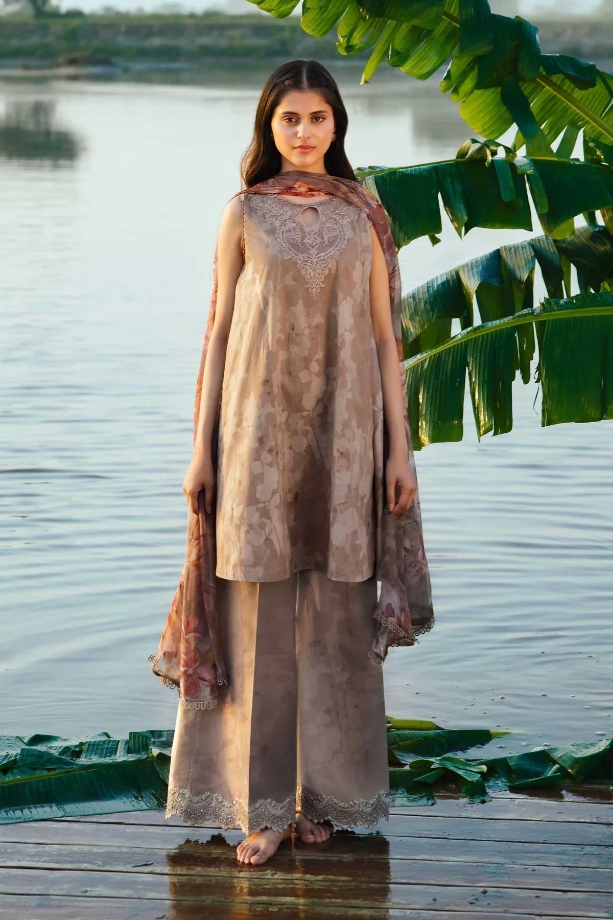 Maria b | M Basics Lawn | 411-B - Aqsa Fabrics