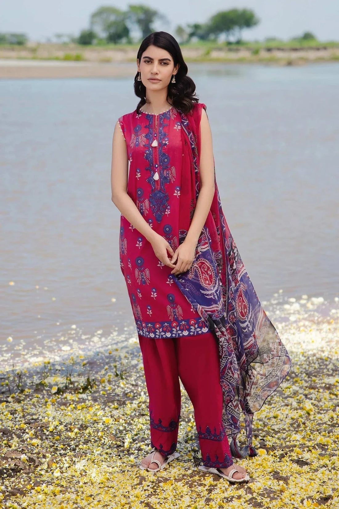 Maria b | M Basics Lawn | 412-B - Aqsa Fabrics