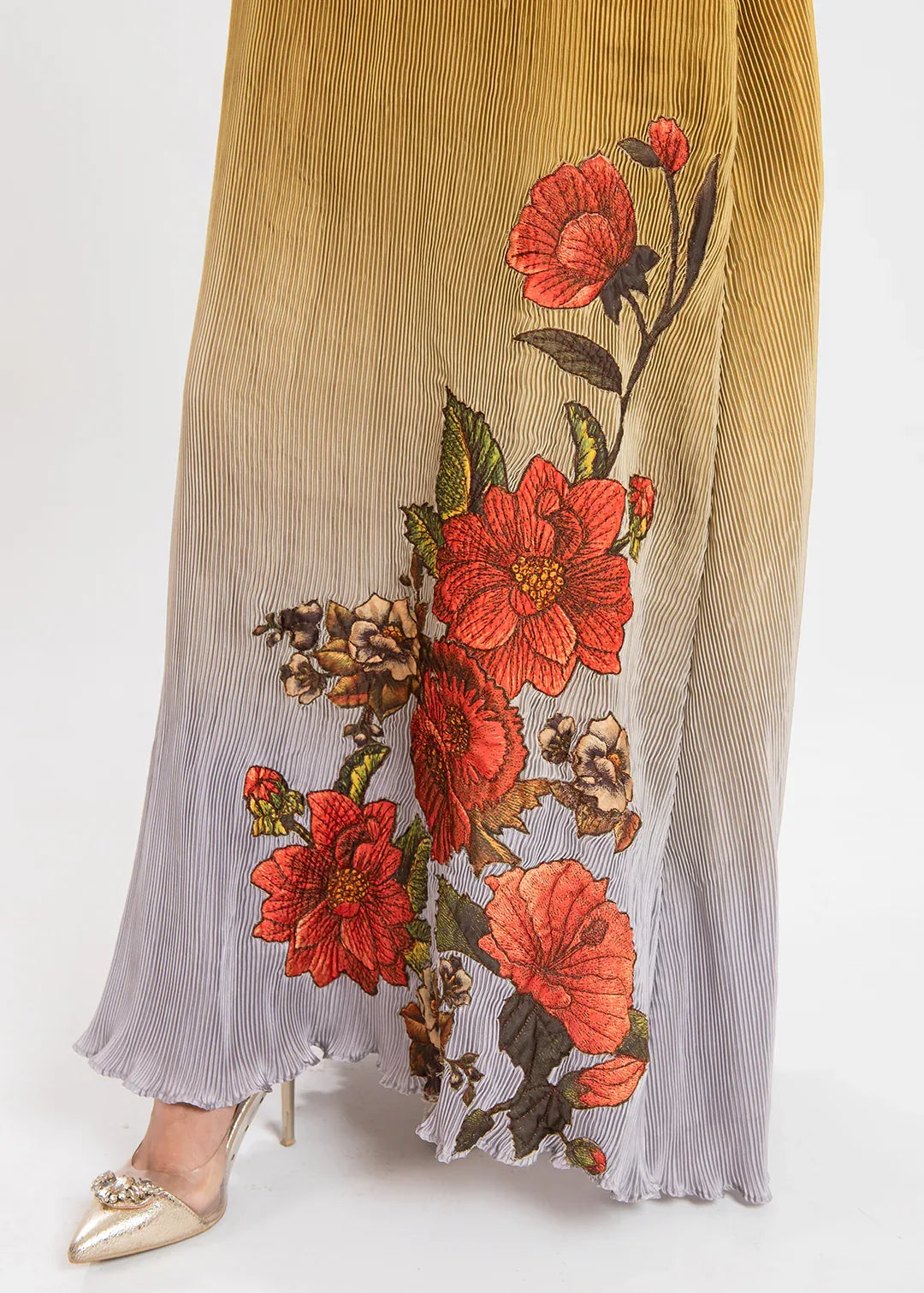 Maria Osama Khan | Claire Pleated Silk | Honeycomb - Aqsa Fabrics