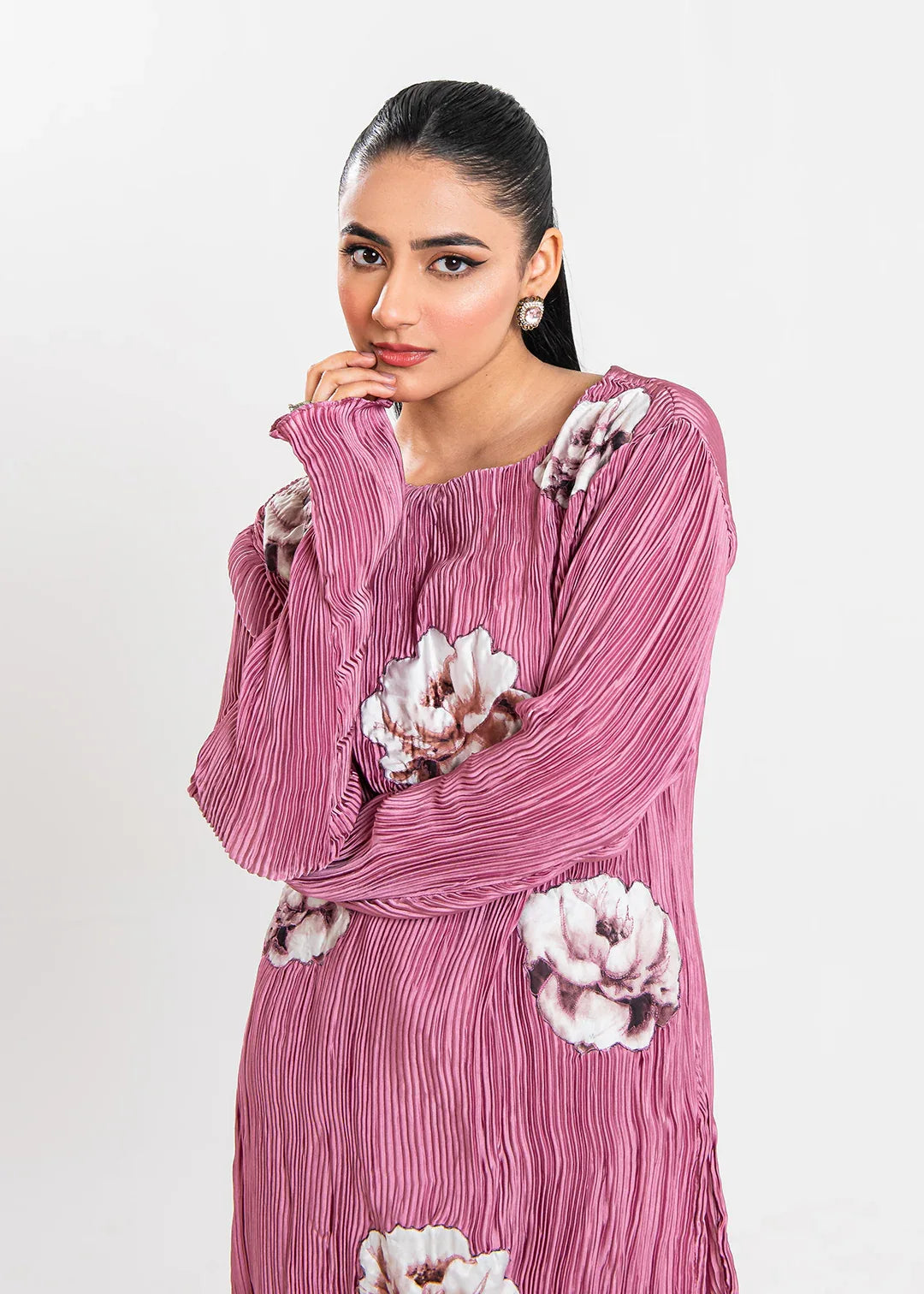 Maria Osama Khan | Claire Pleated Silk | Rosy - Aqsa Fabrics