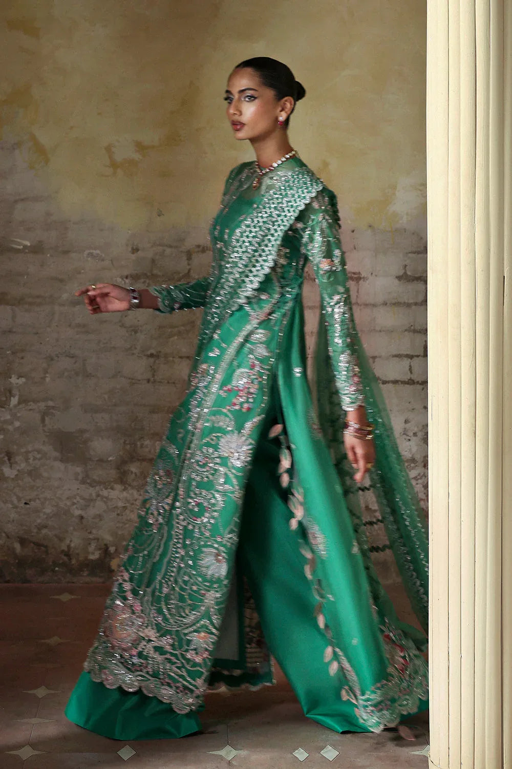 Soraya | Lumene Festive 26 |Maristella - Aqsa Fabrics