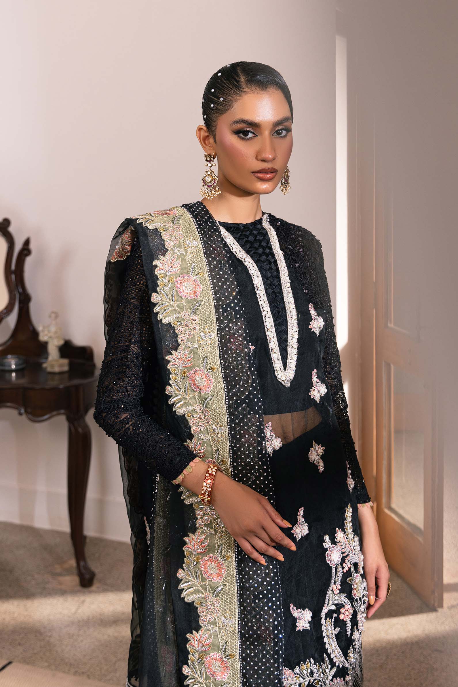 Maryam Hussain | Marwa Luxury Formals 24 | Sitara - Aqsa Fabrics