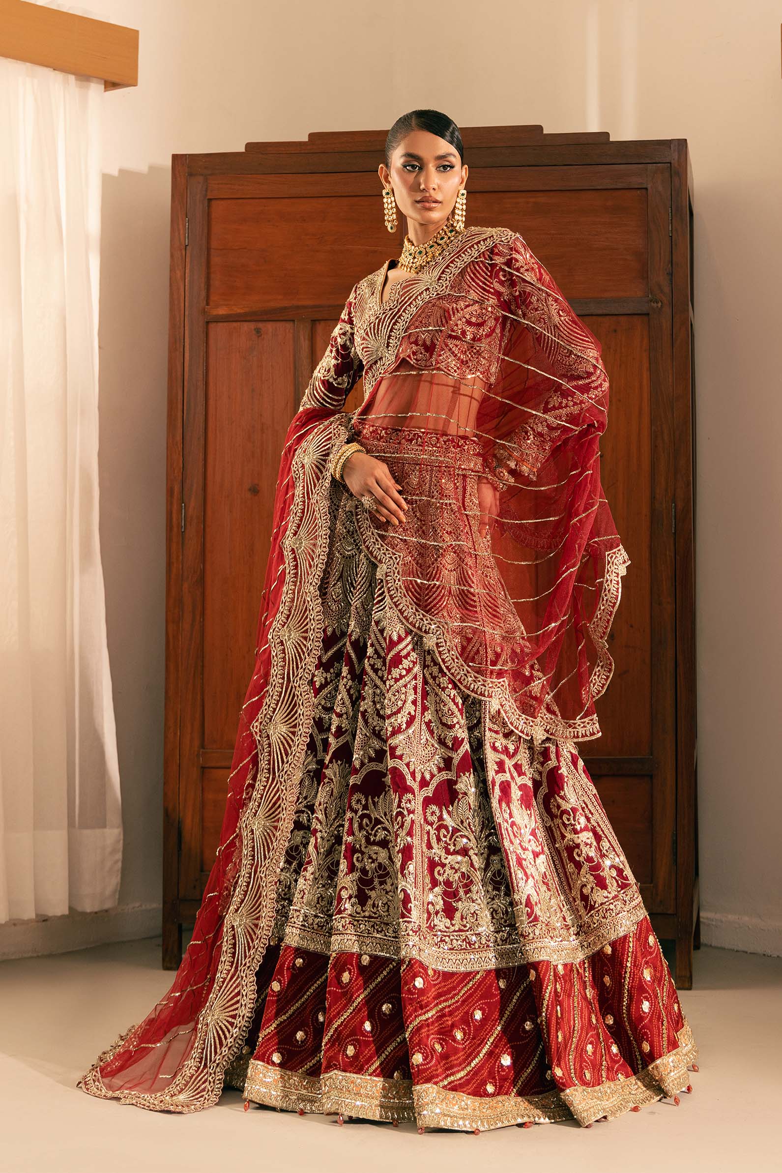 Maryam Hussain | Marwa Luxury Formals 24 | Moorni - Aqsa Fabrics