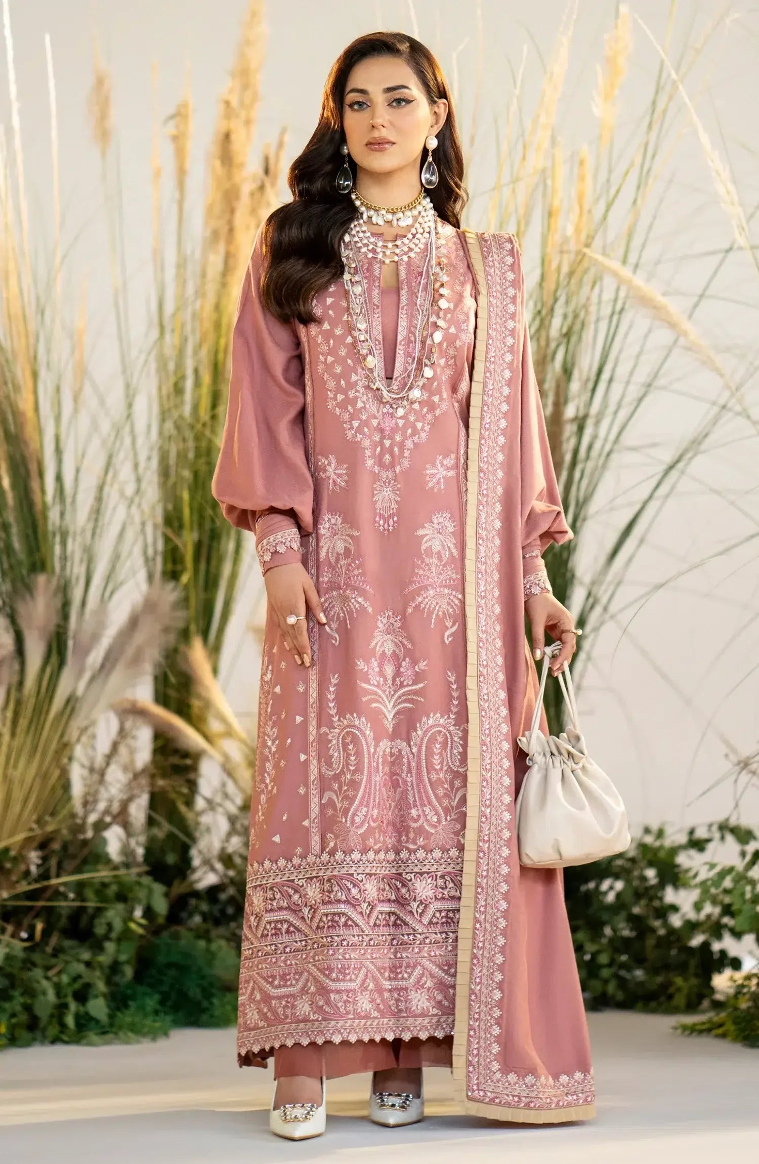 Maryum N Maria | Shehr Bano Winter 23 | DILREET MW23552 - Aqsa Fabrics