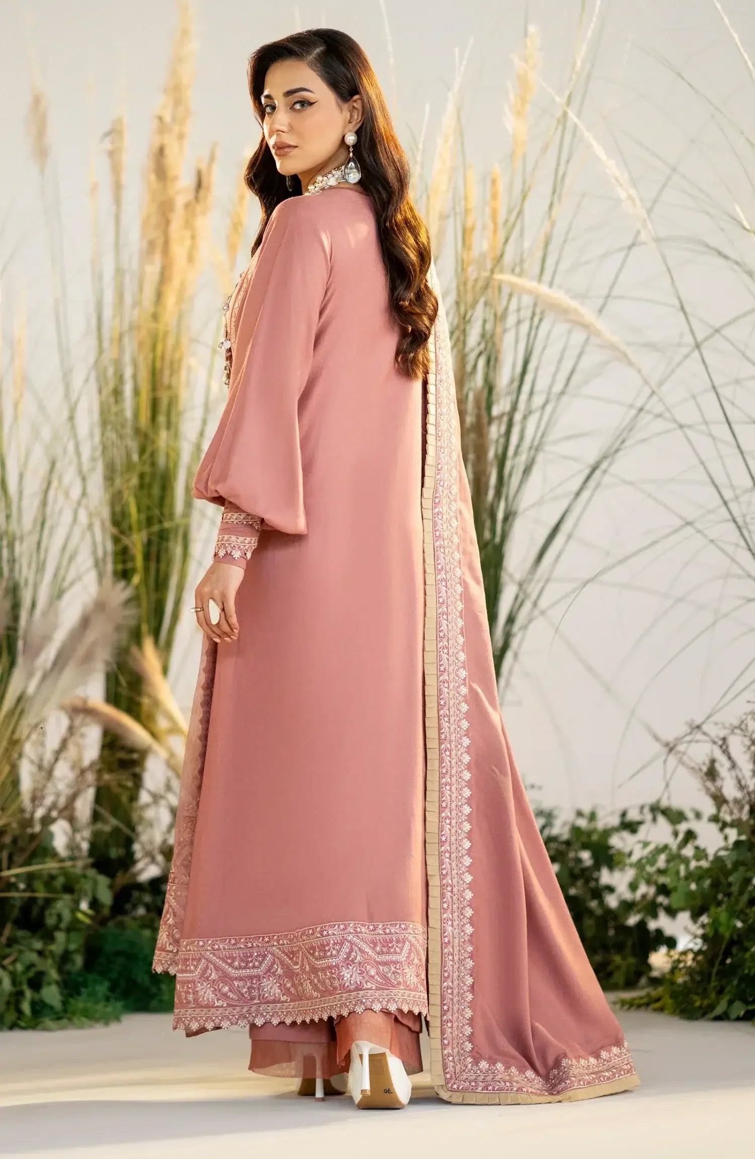 Maryum N Maria | Shehr Bano Winter 23 | DILREET MW23552 - Aqsa Fabrics