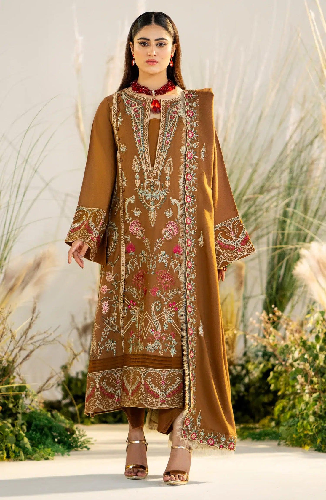 Maryum N Maria | Shehr Bano Winter 23 | HARLEEN MW23564 - Aqsa Fabrics