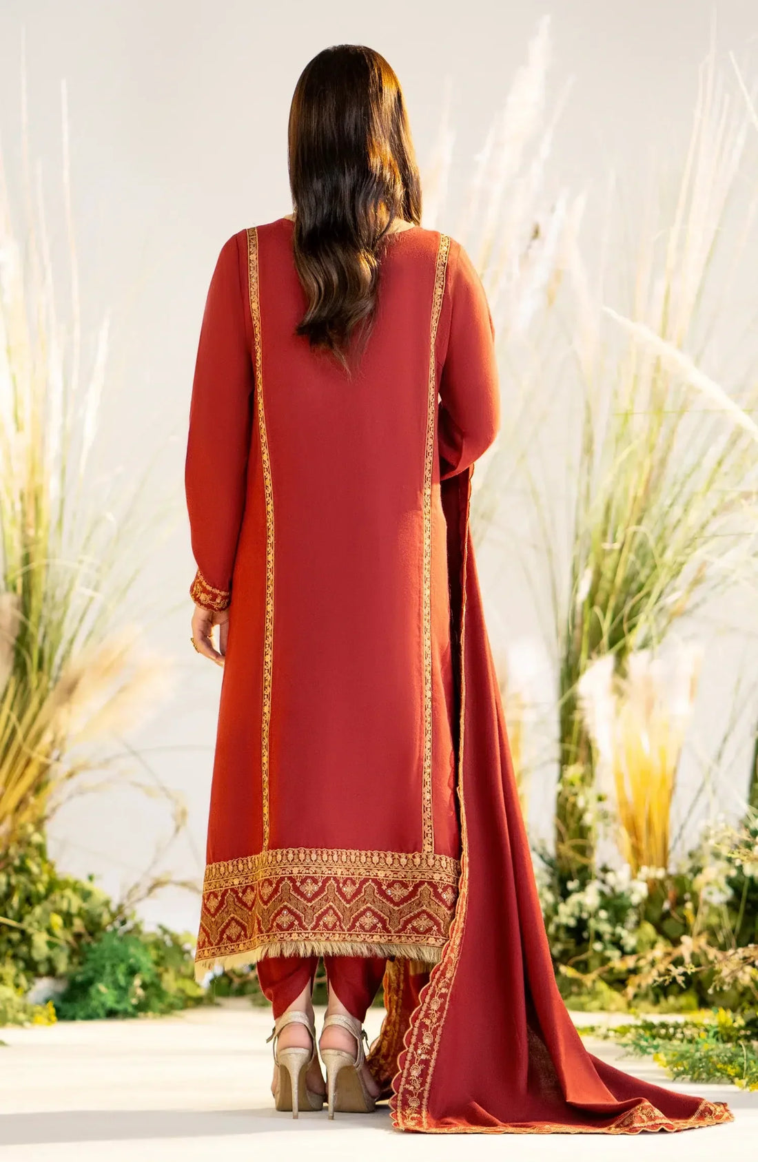 Maryum N Maria | Shehr Bano Winter 23 | HAESEL MW23558 - Aqsa Fabrics