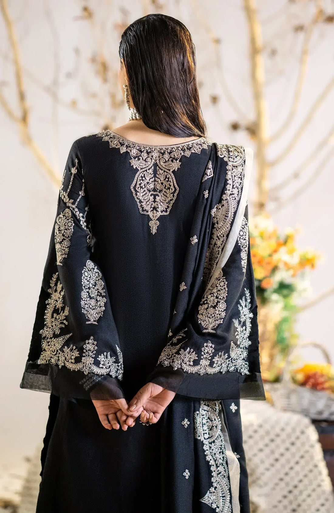 Maryum N Maria | Shehr Bano Winter 23 | KAJOL MW23561 - Aqsa Fabrics