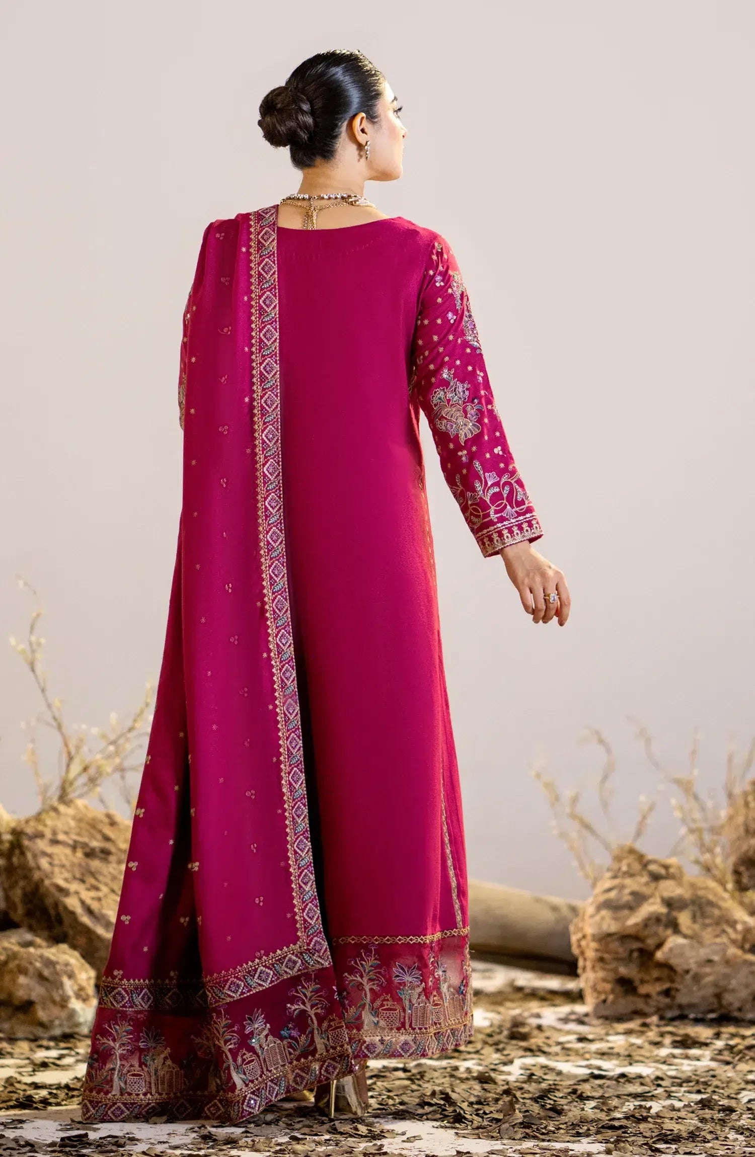 Maryum N Maria | Shehr Bano Winter 23 | KATRI MW23560 - Aqsa Fabrics