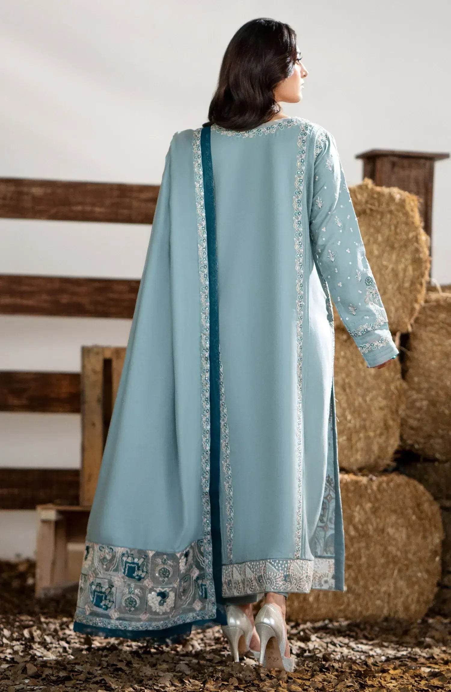 Maryum N Maria | Shehr Bano Winter 23 | PREET MW23557 - Aqsa Fabrics