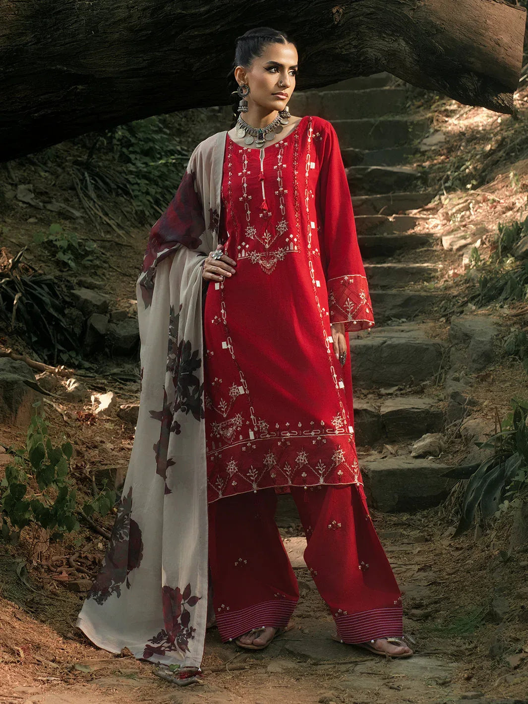 Hemstitch | The Garden Lawn | Midnight Rose - Aqsa Fabrics