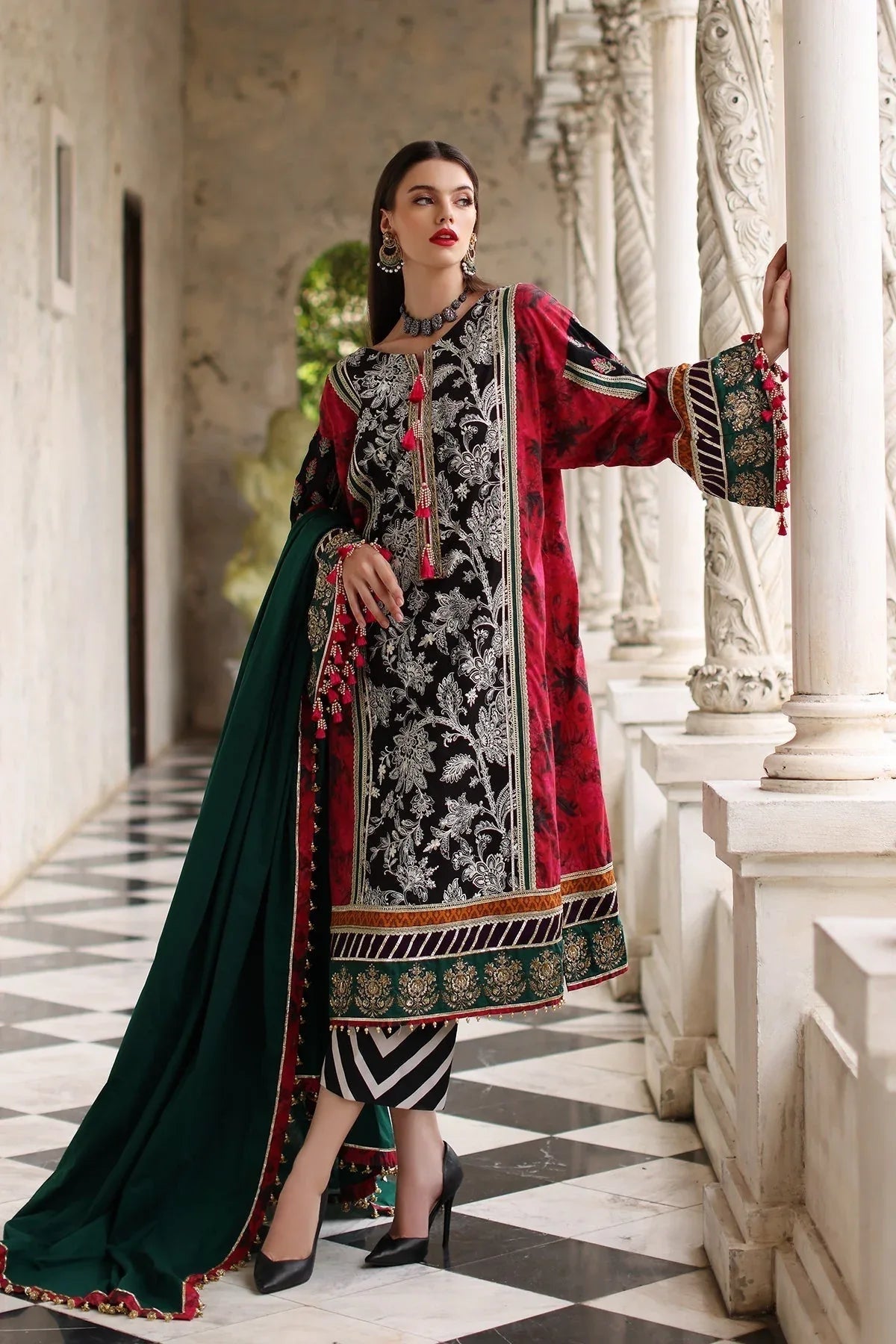 Mina Kashif | Festive Lawn | Karine - Aqsa Fabrics