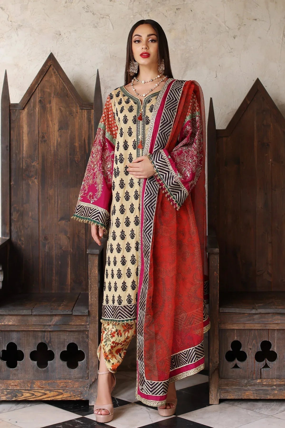 Mina Kashif | Festive Lawn | Amani - Aqsa Fabrics