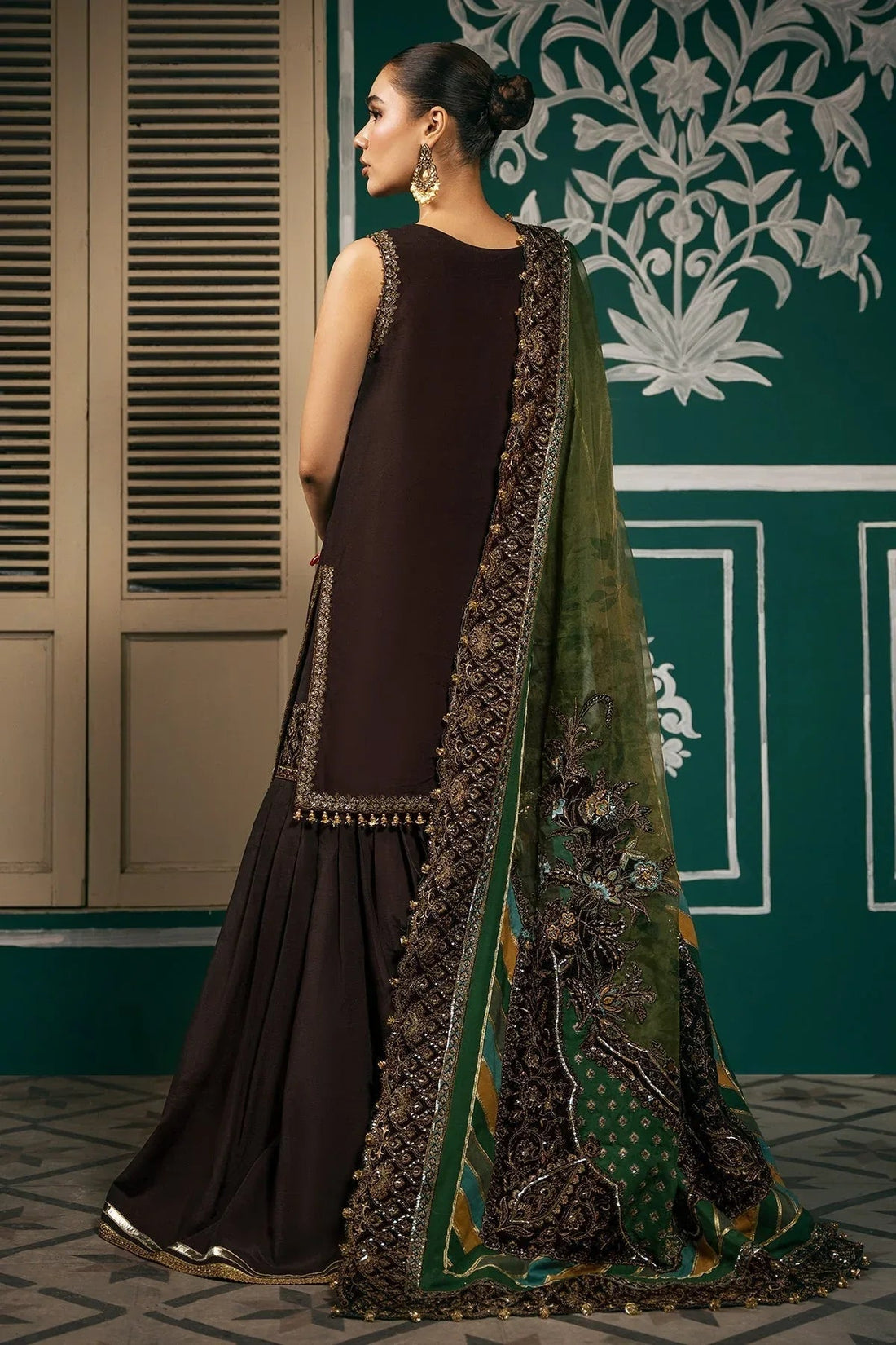 Mina Kashif | Meeral Formals 24 | Eshana - Aqsa Fabrics