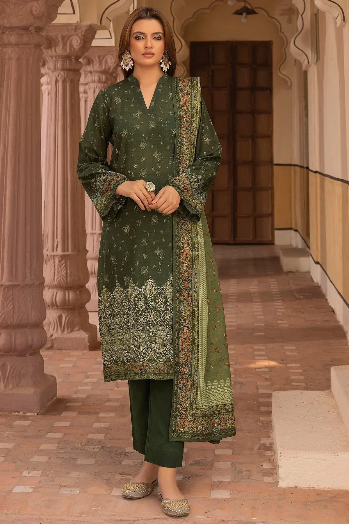 Motifz | Premium Khaddar | 5209-JAZMIN - Aqsa Fabrics