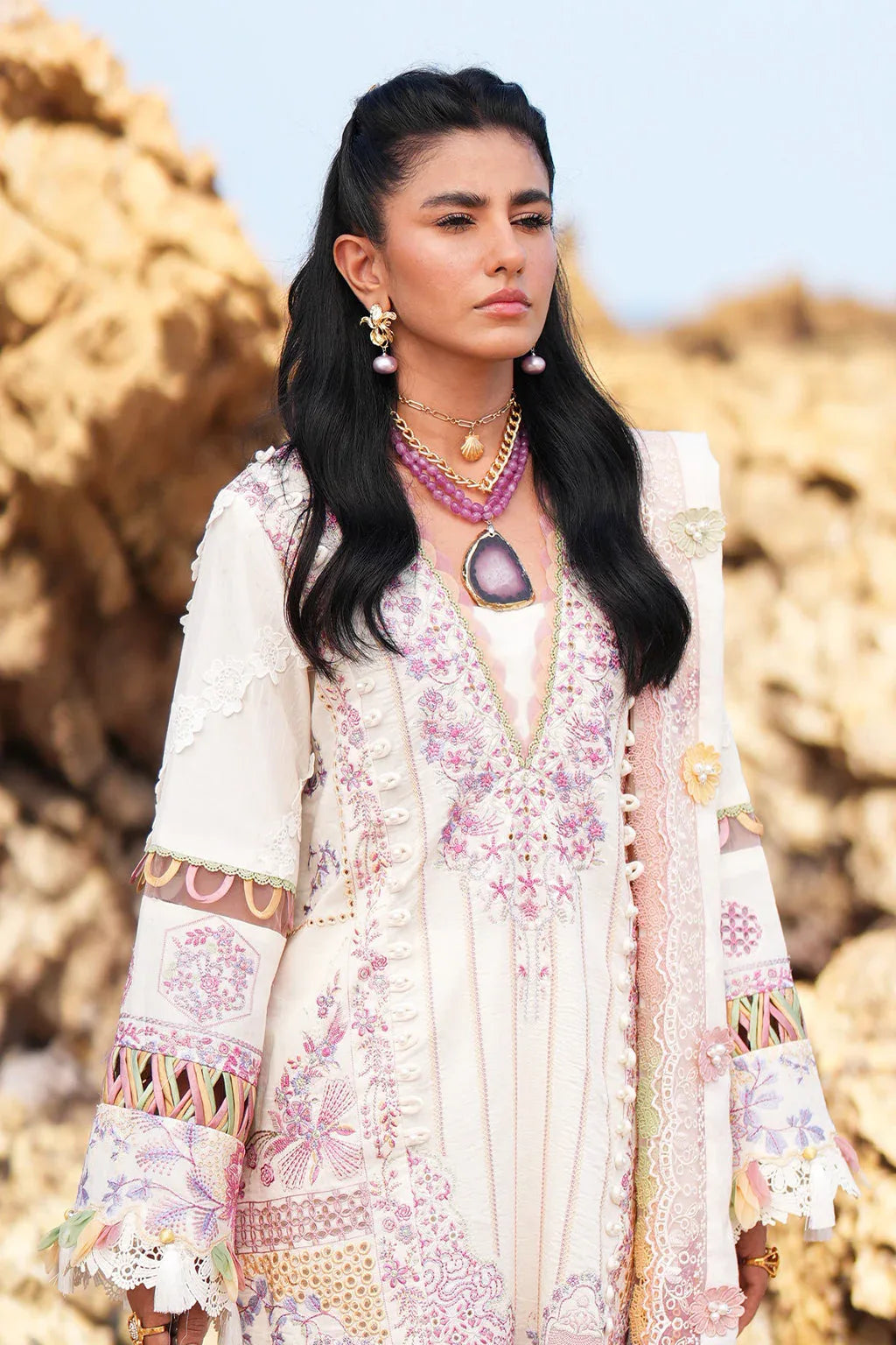 AJR Couture | Dastan Luxury Lawn 25 | Muse - Aqsa Fabrics