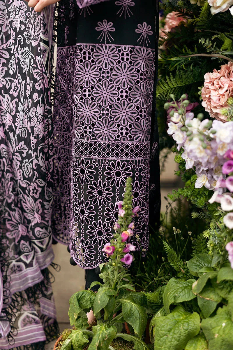 Mushq | Hemline Odyssey | LUXE LACE - Aqsa Fabrics
