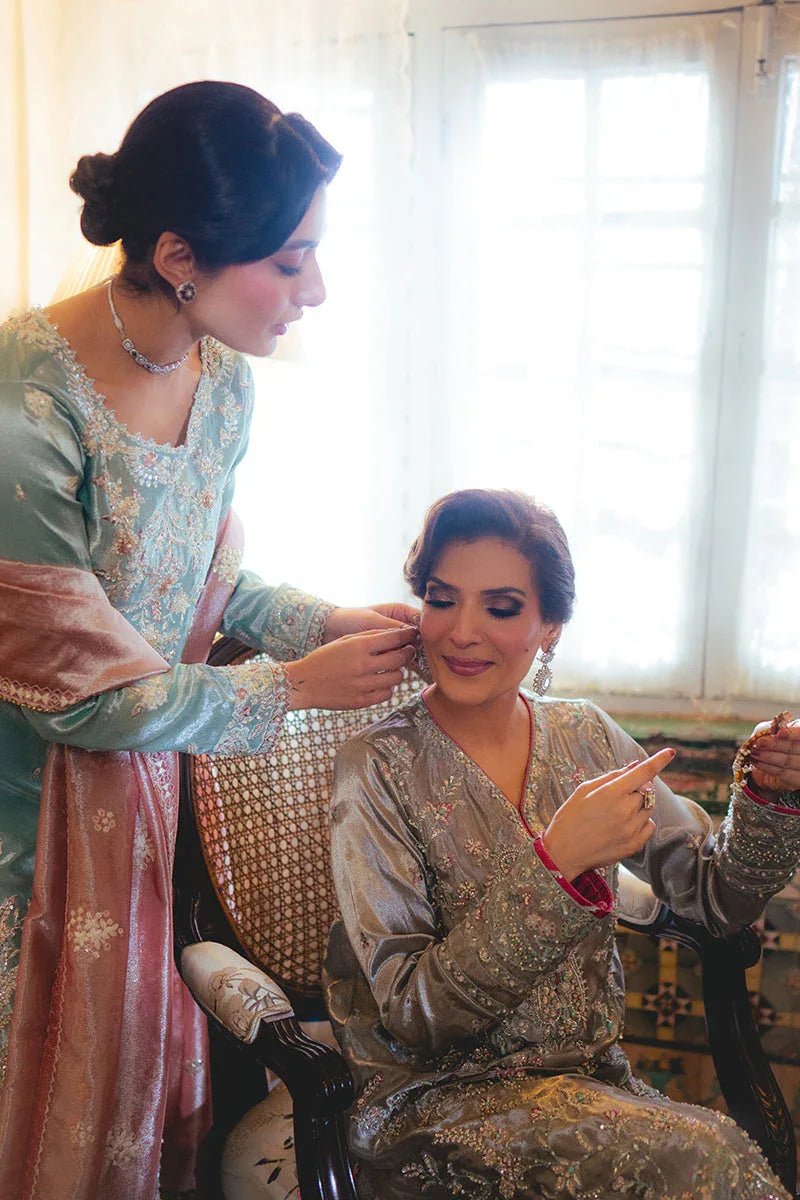 Mushq | Sunehri Resham Edit | EMAN - Aqsa Fabrics