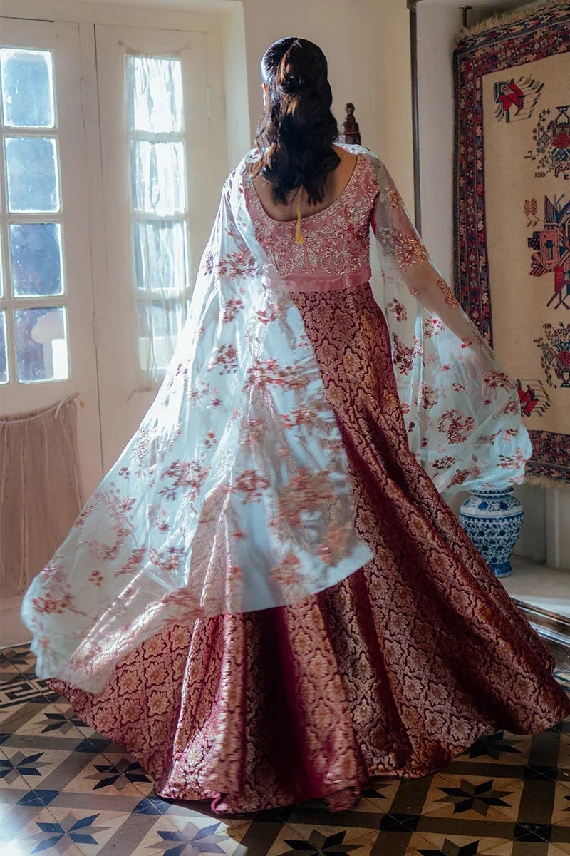 Mushq | Sunehri Resham Edit | RUSHNA - Aqsa Fabrics