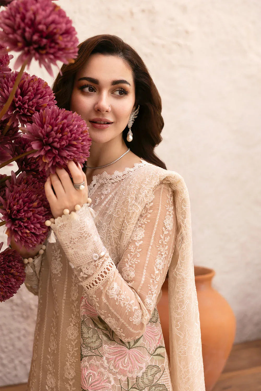 Saira Rizwan | Luxury Lawn 25 | MADONNA-SRL25-08 - Aqsa Fabrics