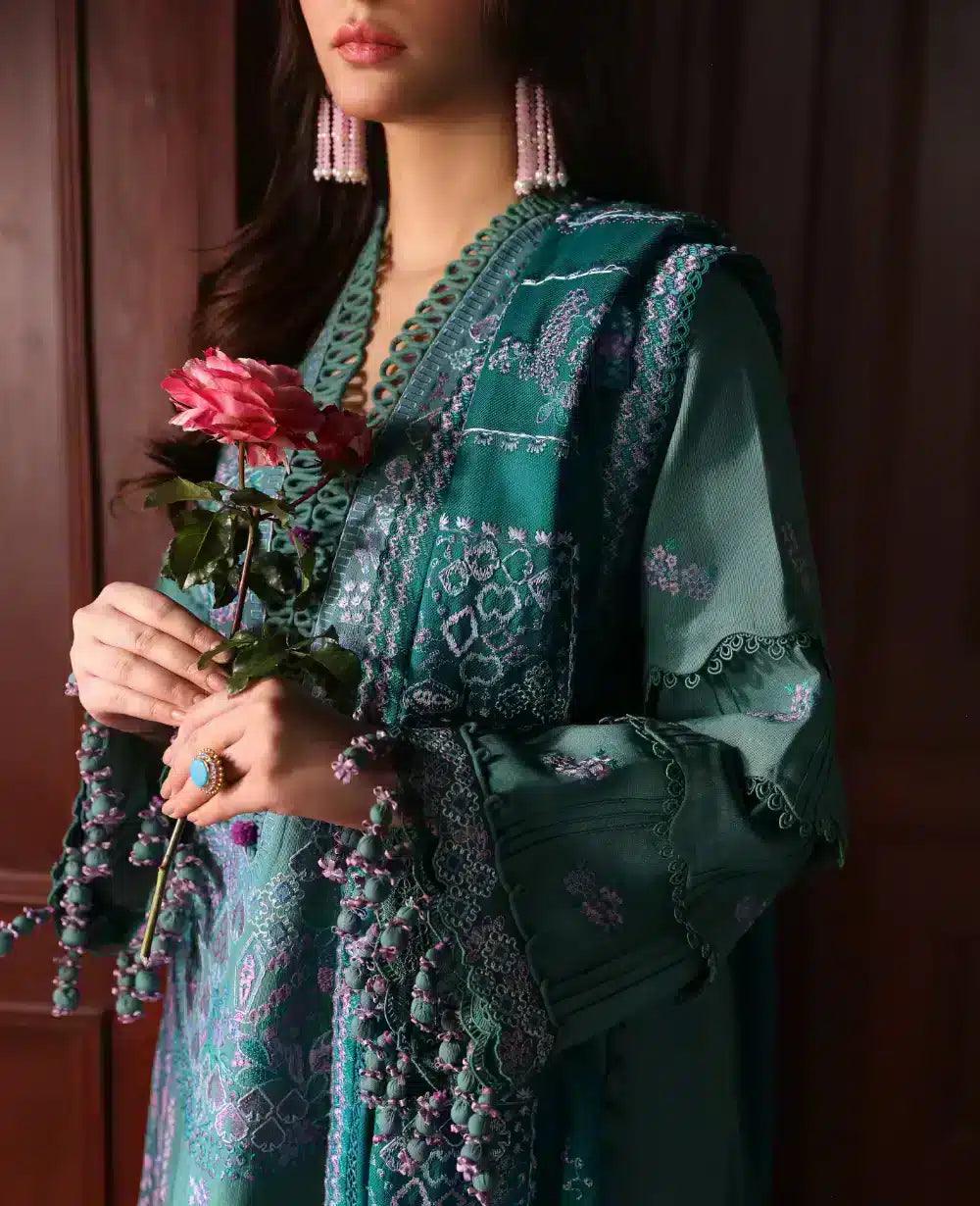 Republic Womenswear | Noemei Luxury Shawl 23 | NWU23-D4-B - Aqsa Fabrics