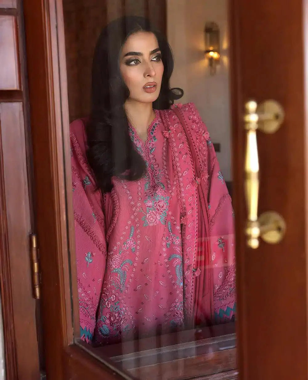 Republic Womenswear | Noemei Luxury Shawl 23 | NWU23-D5-A - Aqsa Fabrics