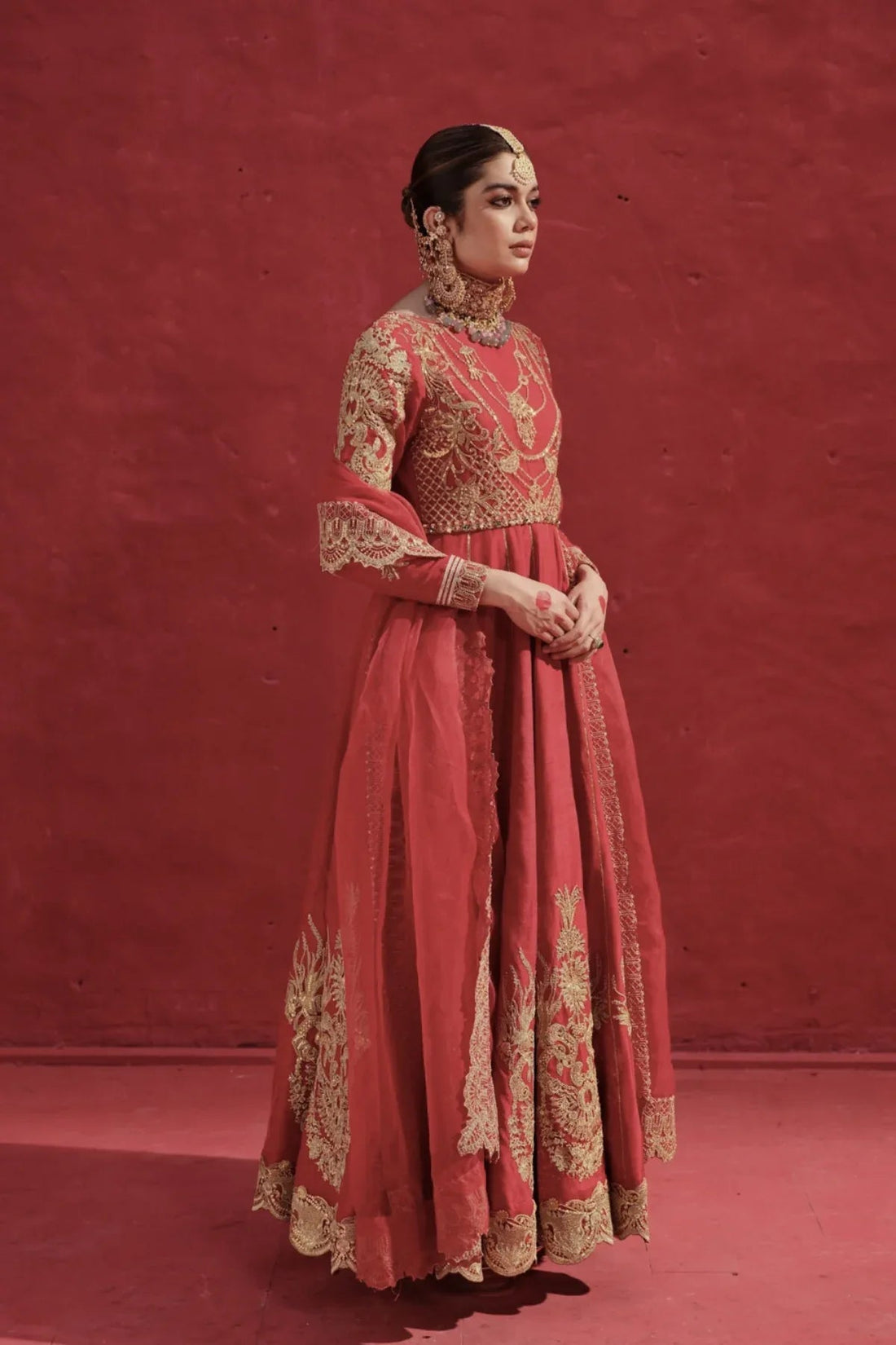 Erum Khan | Laal Rang | BABRA - Aqsa Fabrics