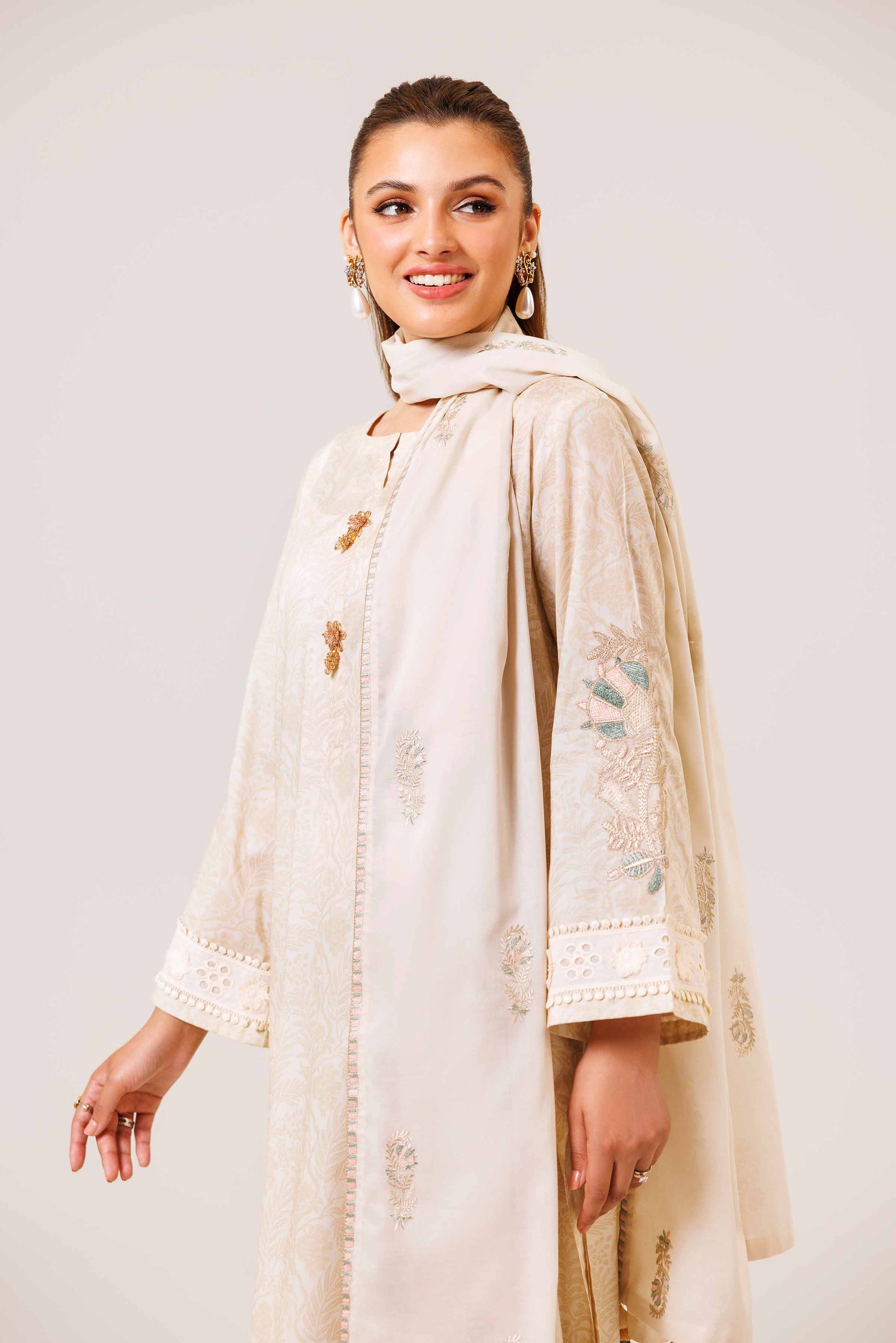 Nishat | Cross Season Edit | 42401985-1 - Aqsa Fabrics