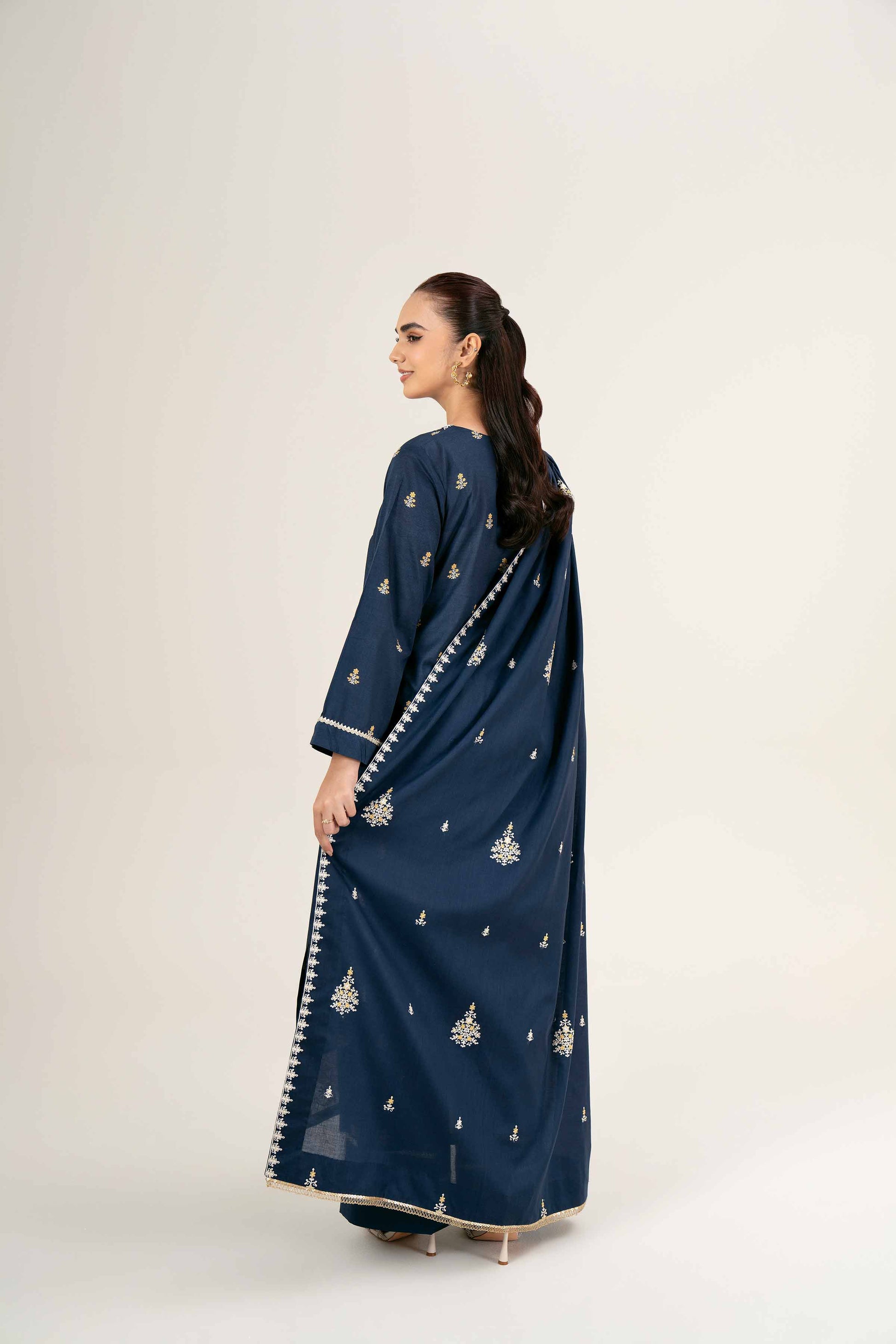 Nishat | Cross Season Edit | 42401989-1 - Aqsa Fabrics