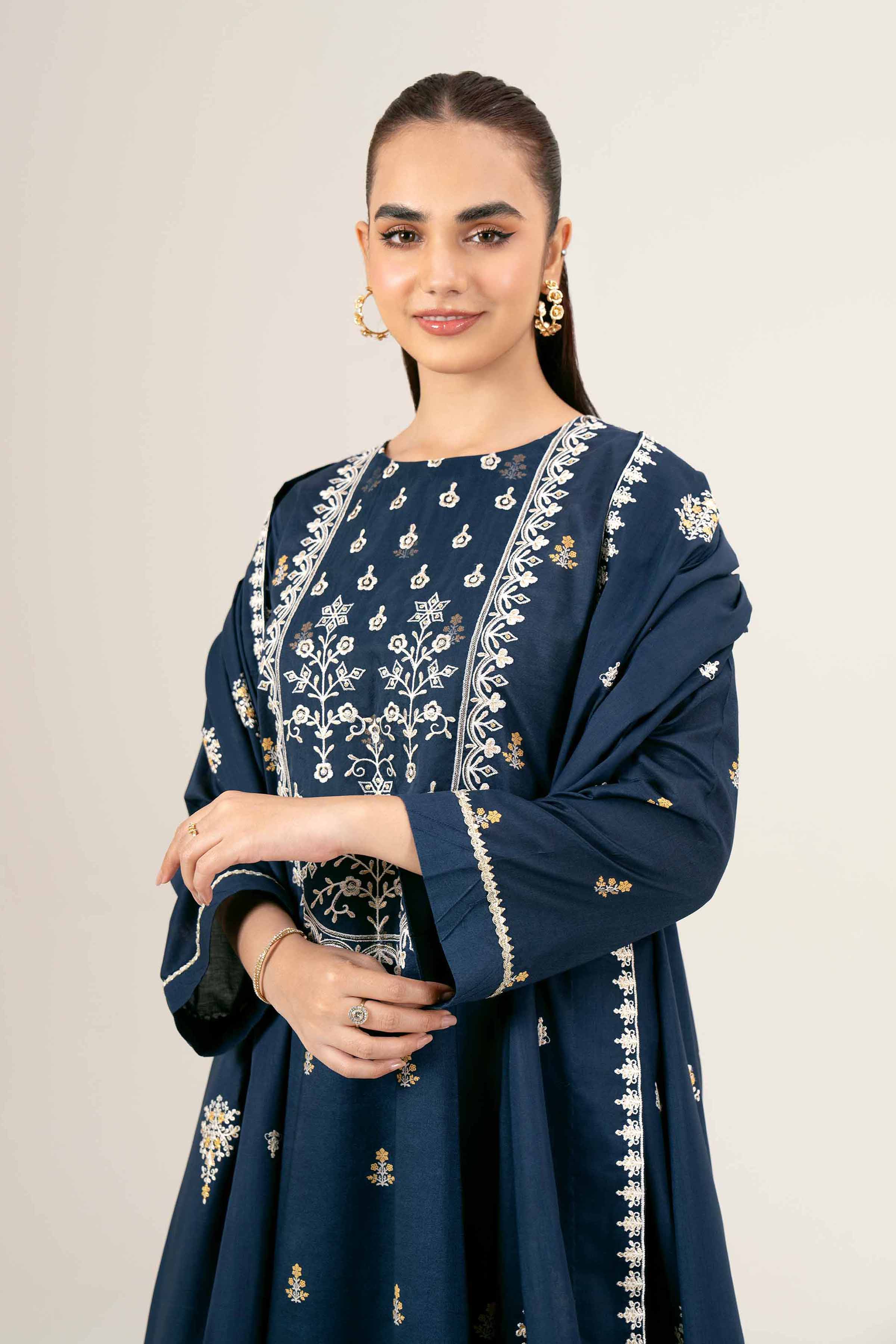 Nishat | Cross Season Edit | 42401989-1 - Aqsa Fabrics