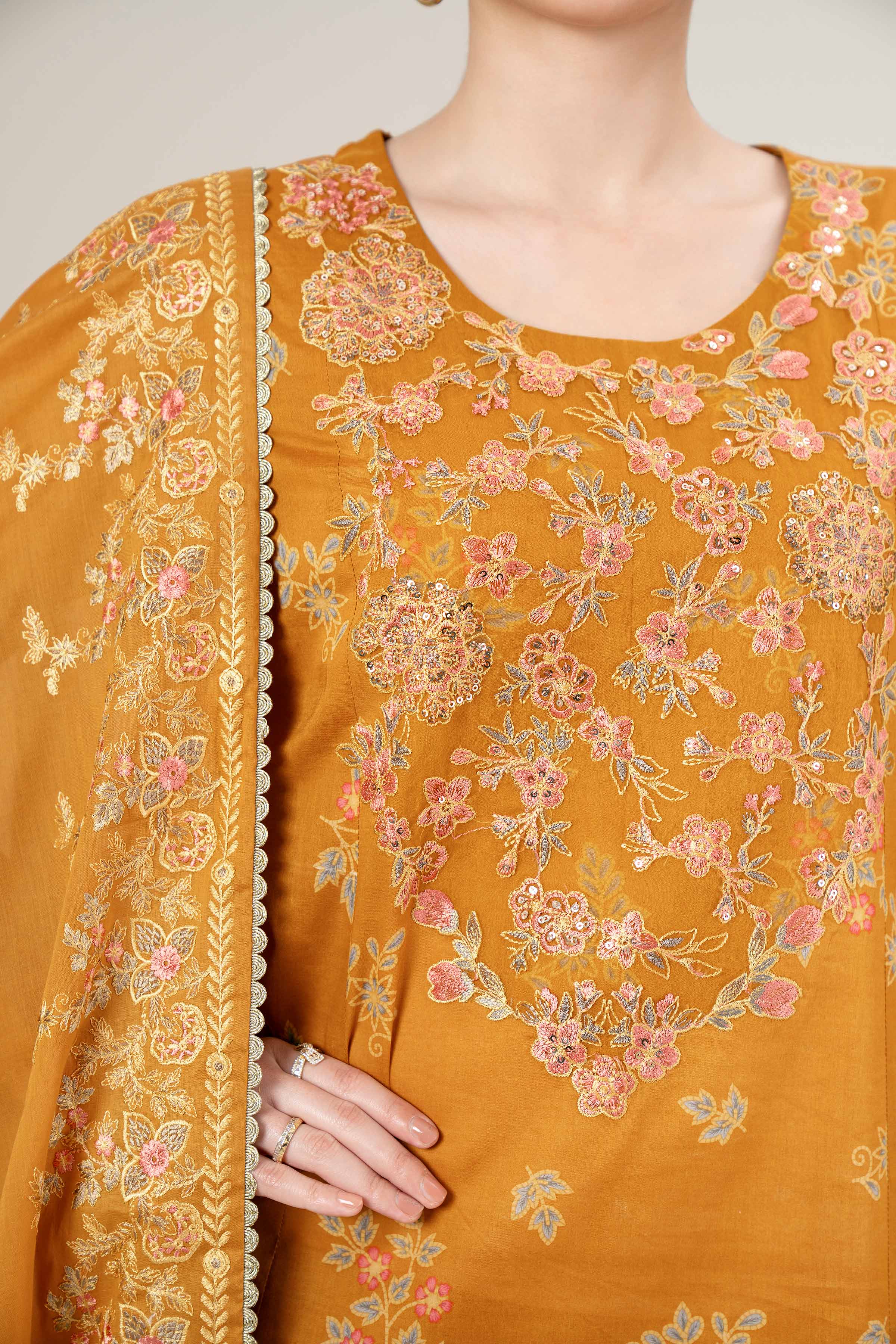 Nishat | Cross Season Edit | 42401991-1 - Aqsa Fabrics