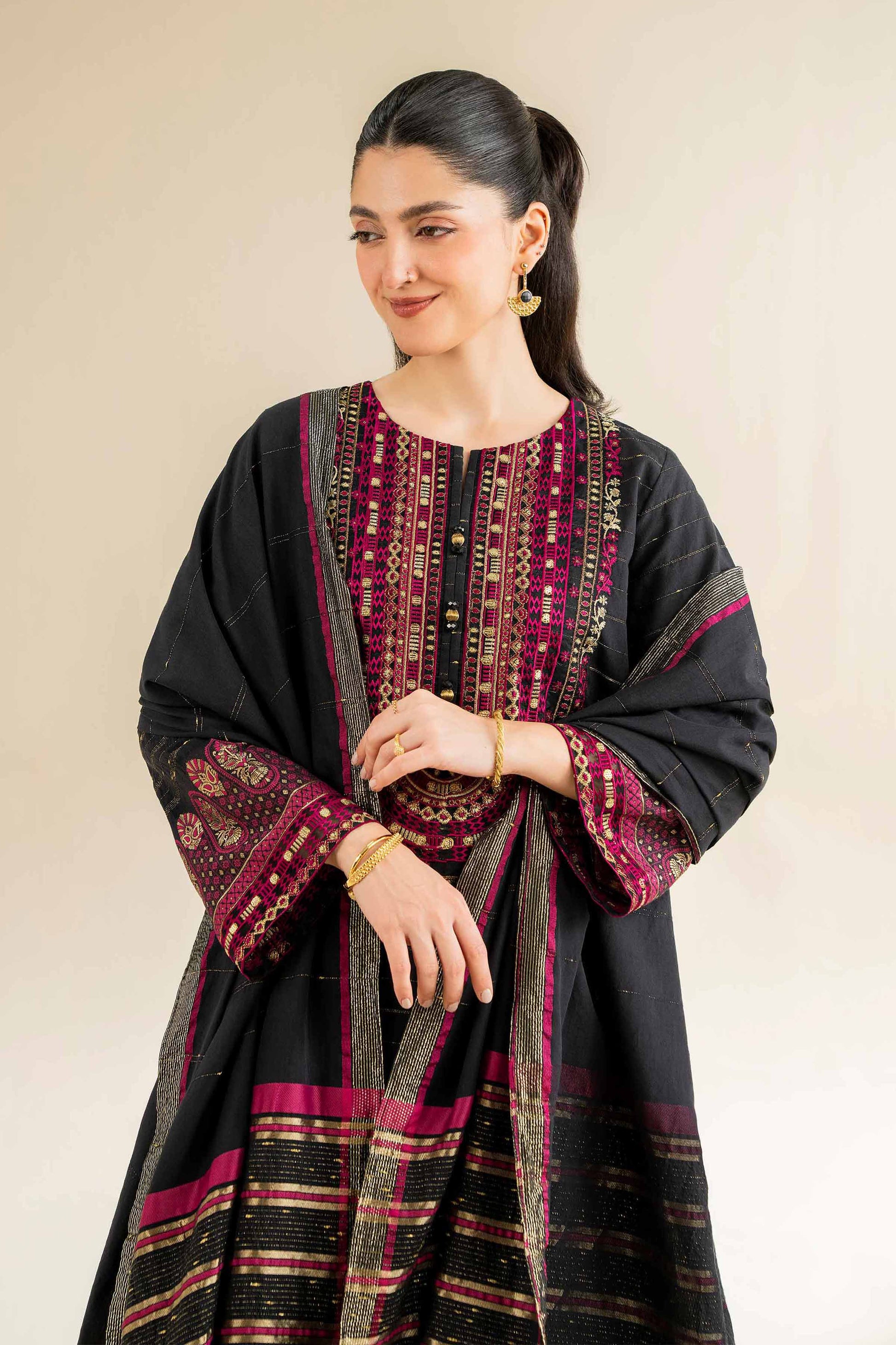 Nishat | Cross Season Edit | 42501041 - Aqsa Fabrics