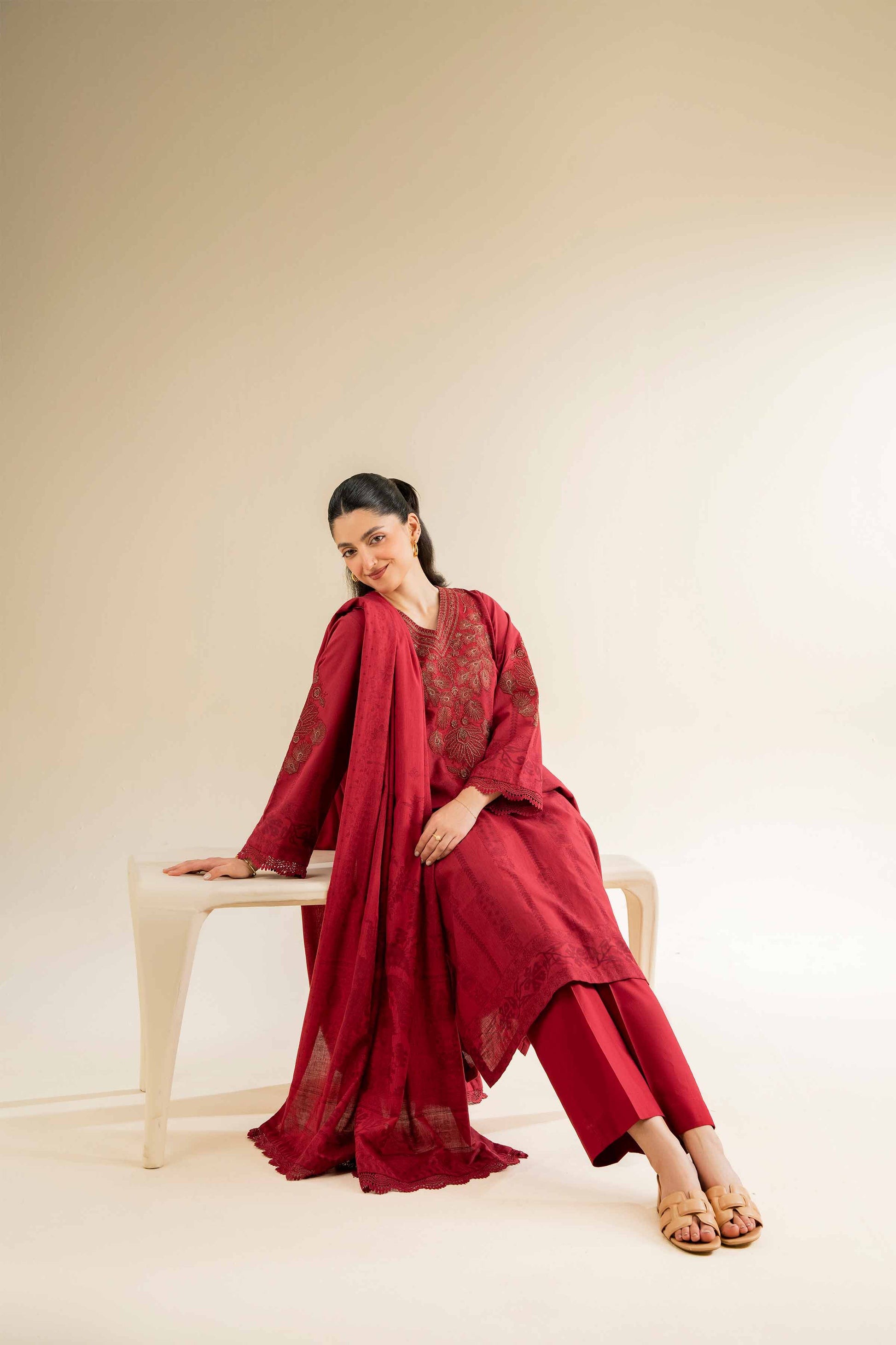 Nishat | Cross Season Edit | 42501042 - Aqsa Fabrics