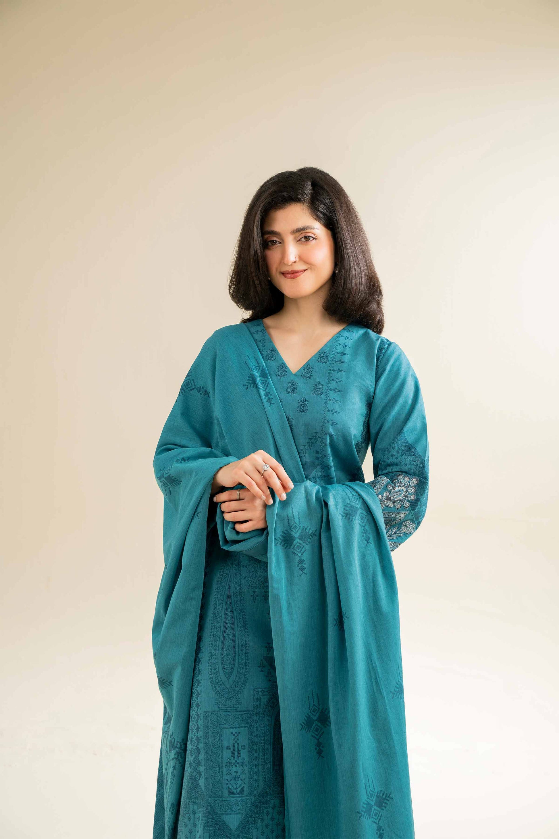 Nishat | Cross Season Edit | 42501044 - Aqsa Fabrics