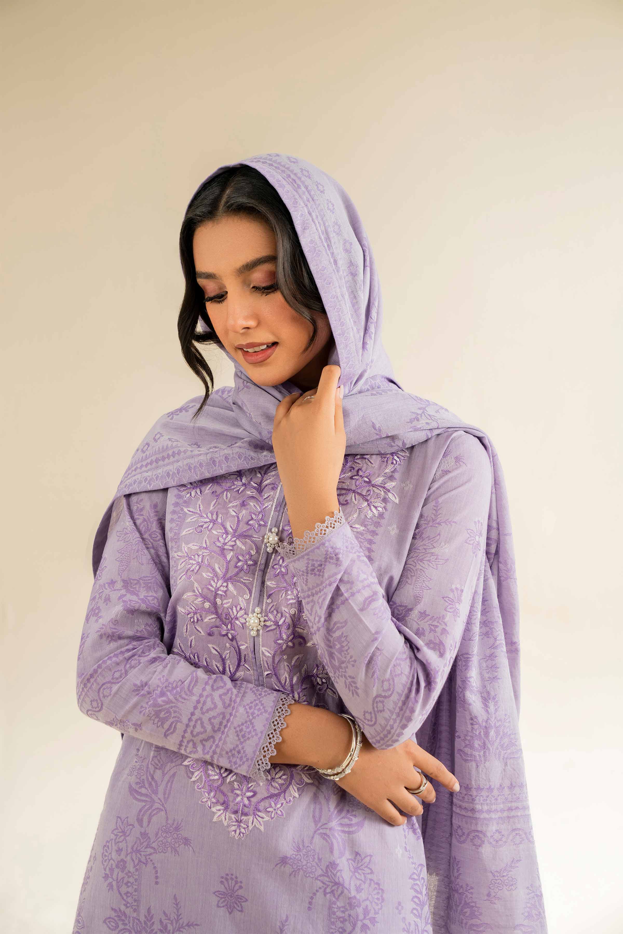 Nishat | Cross Season Edit | 42501045 - Aqsa Fabrics