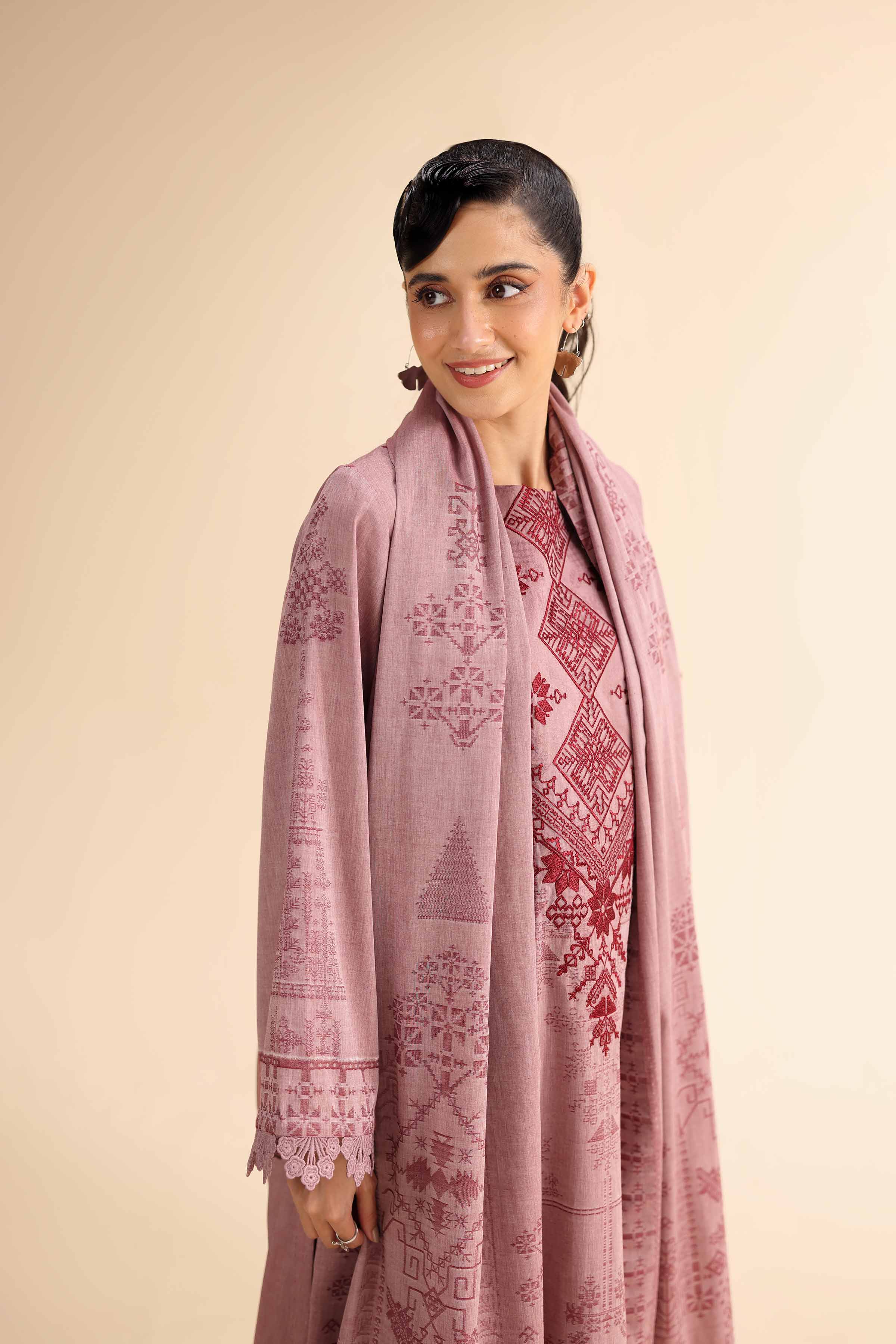 Nishat | Cross Season Edit | 42501047 - Aqsa Fabrics