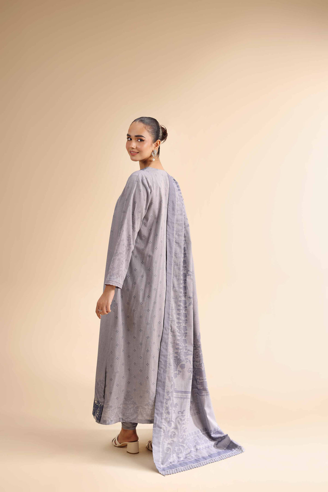 Nishat | Cross Season Edit | 42501048 - Aqsa Fabrics